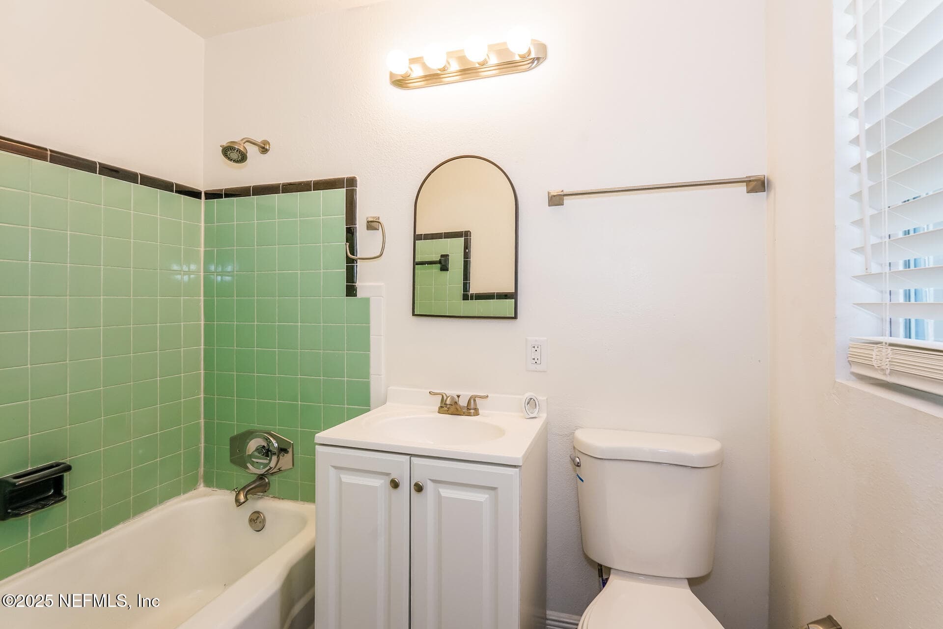 Photo 12 of 128 AURORA Street, Cocoa, FL 32922