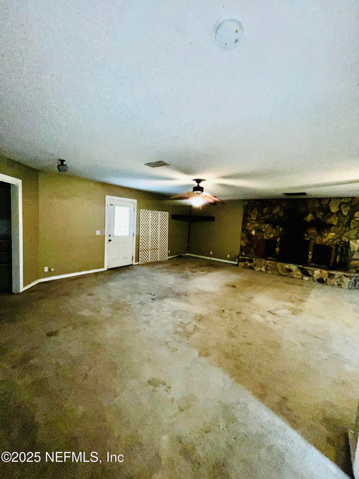 Photo 15 of 2731 HOWARD Road, Middleburg, FL 32068
