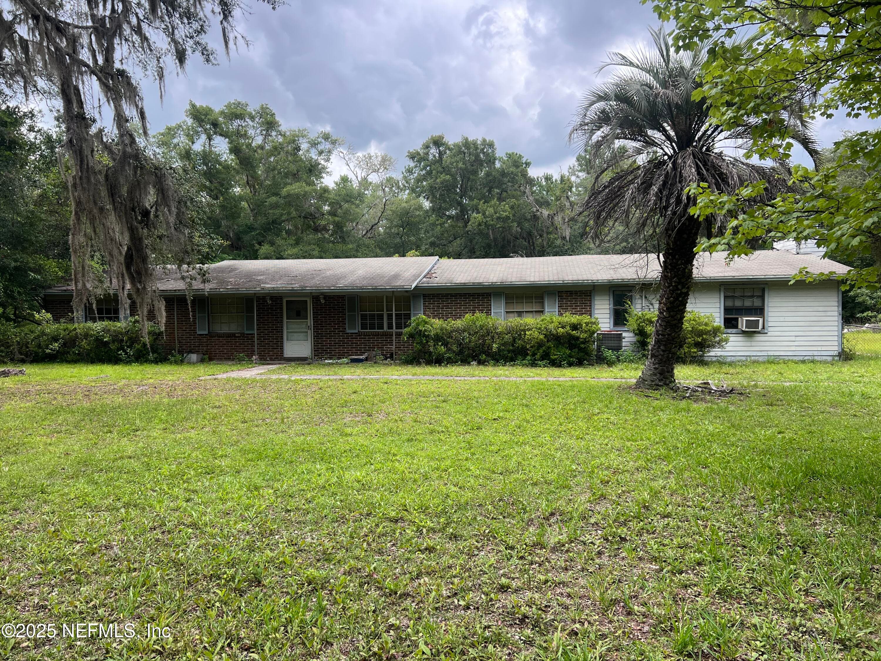 Photo 3 of 2731 HOWARD Road, Middleburg, FL 32068