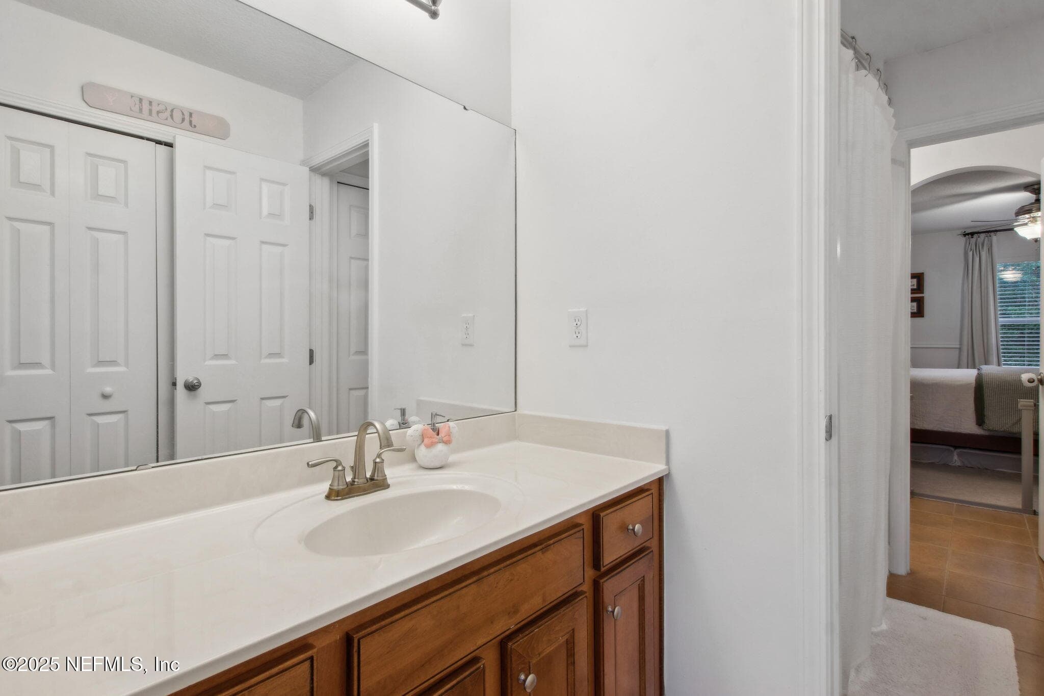 Jack & Jill Bathroom Vanity 1 — 85488 SAGAPONACK Drive, Fernandina Beach, FL 32034
