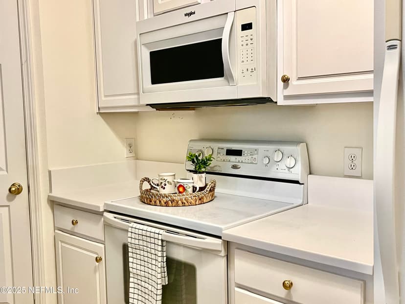 10550 Baymeadows Road 425, Jacksonville, FL 32256