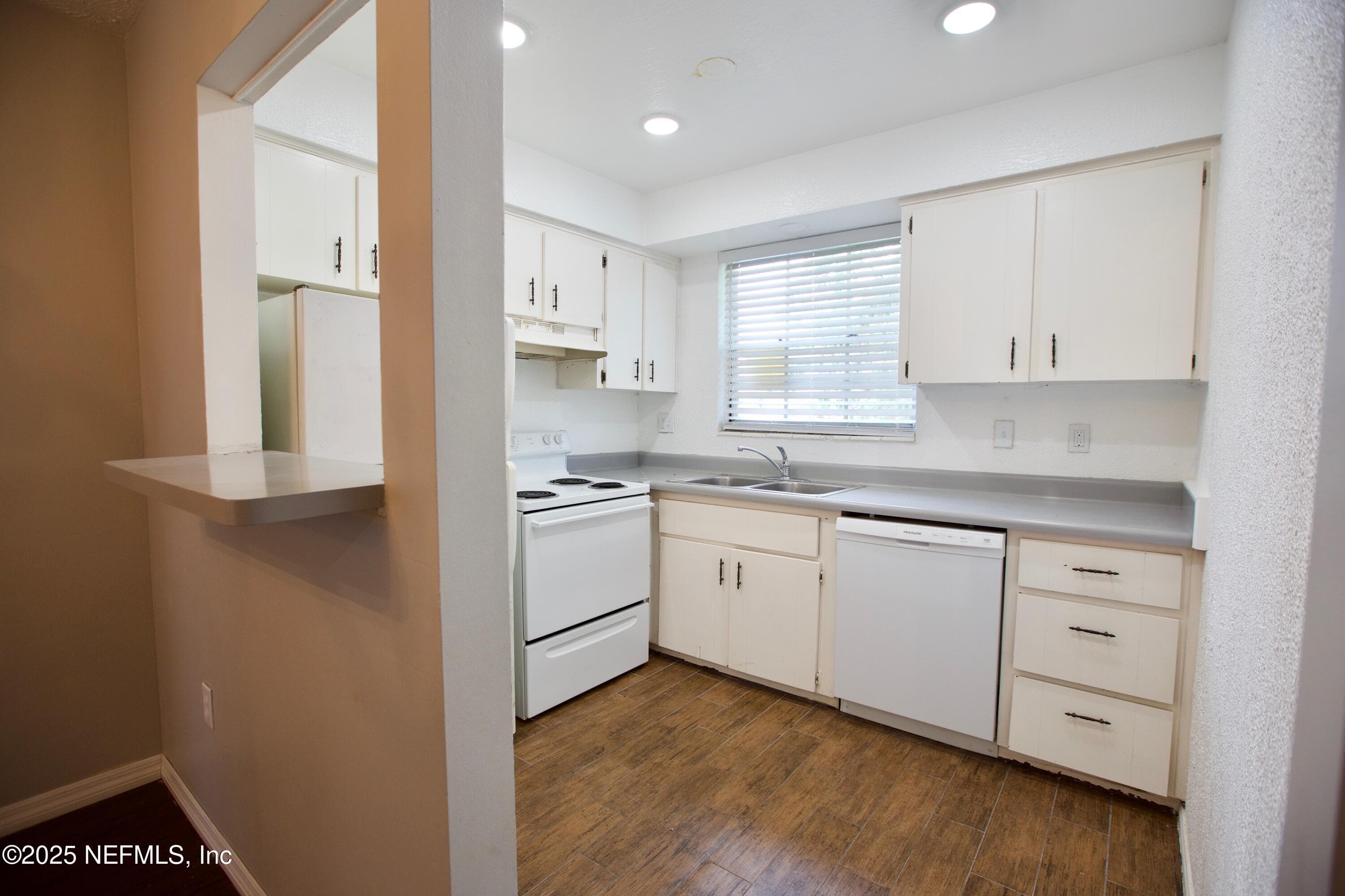 Photo 11 of 5201 ATLANTIC Boulevard 154, Jacksonville, FL 32207