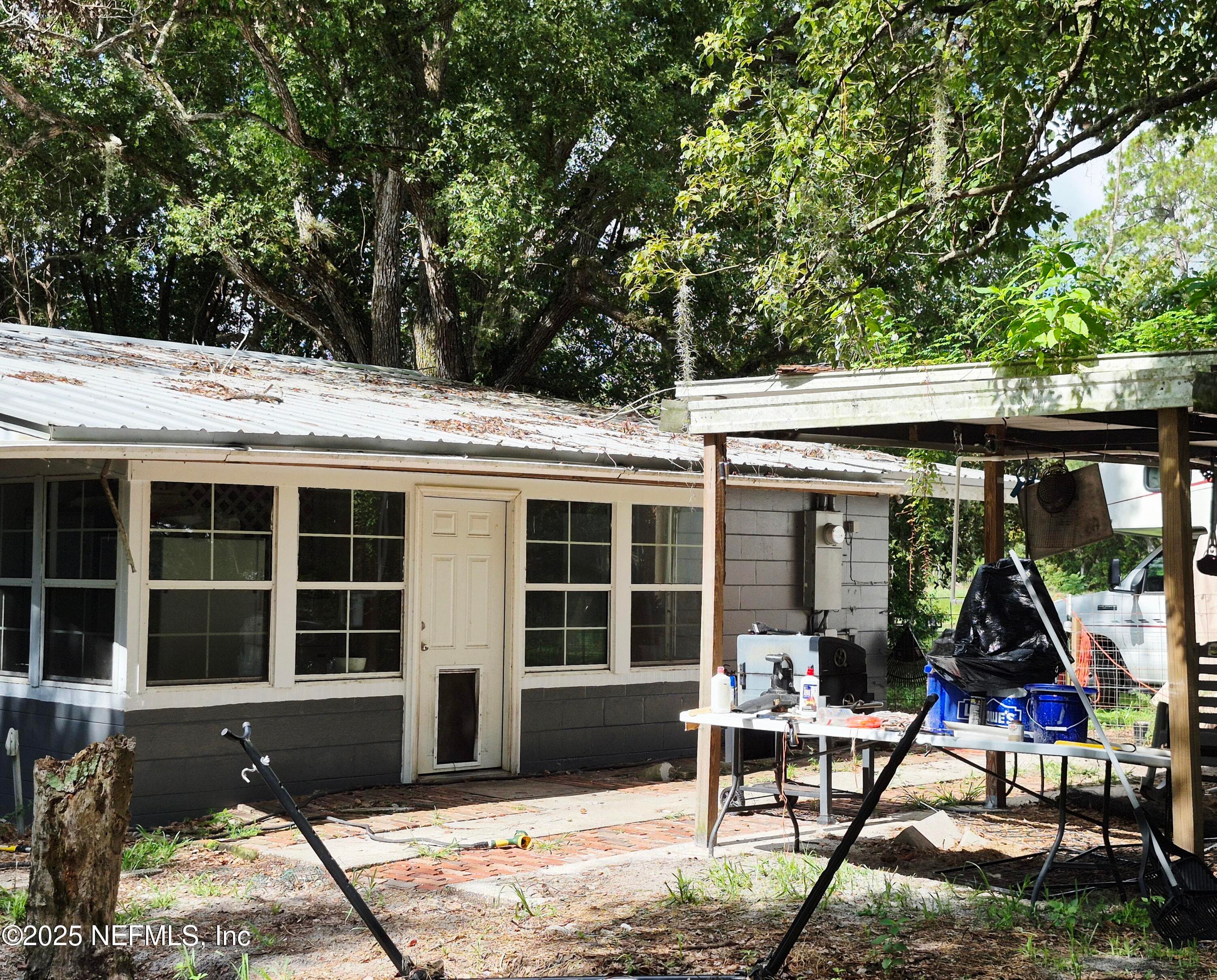 Photo 19 of 282 BYRD Road, Crescent City, FL 32112