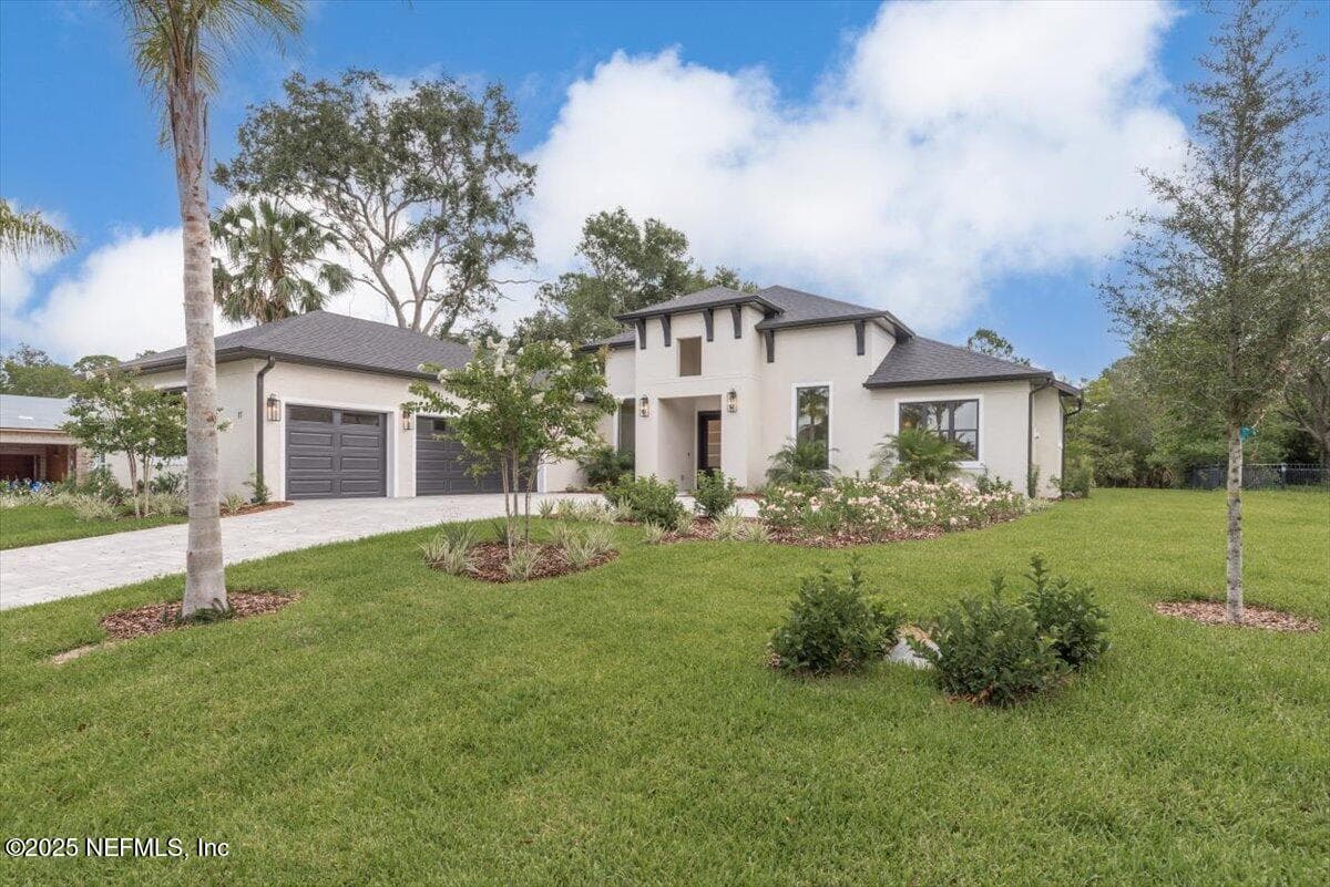 Photo 3 of 17 OLD OAK Drive N, Palm Coast, FL 32137
