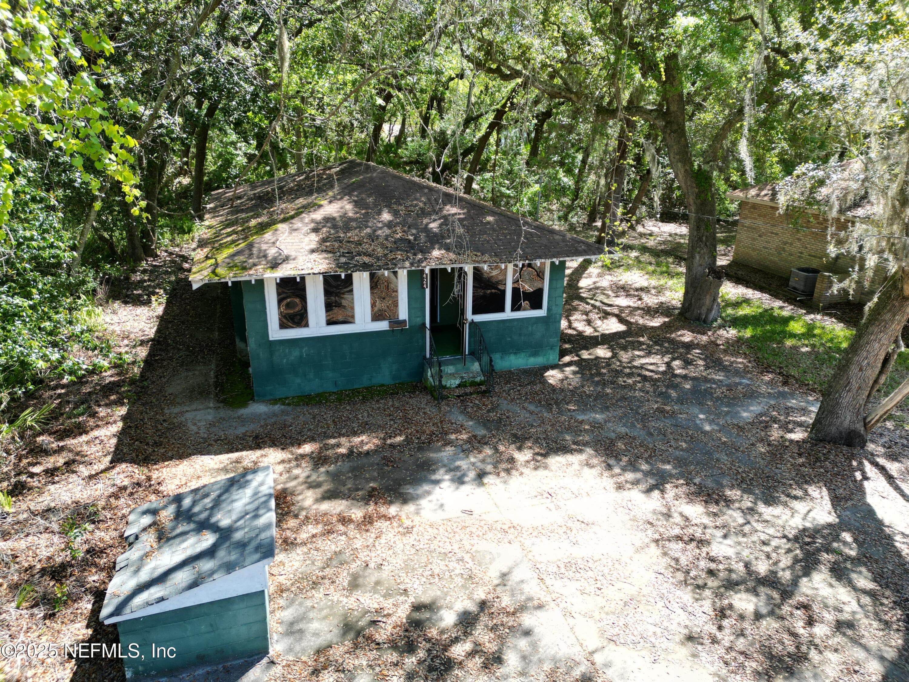 Photo 2 of 5424 ERVIN Street, Fernandina Beach, FL 32034