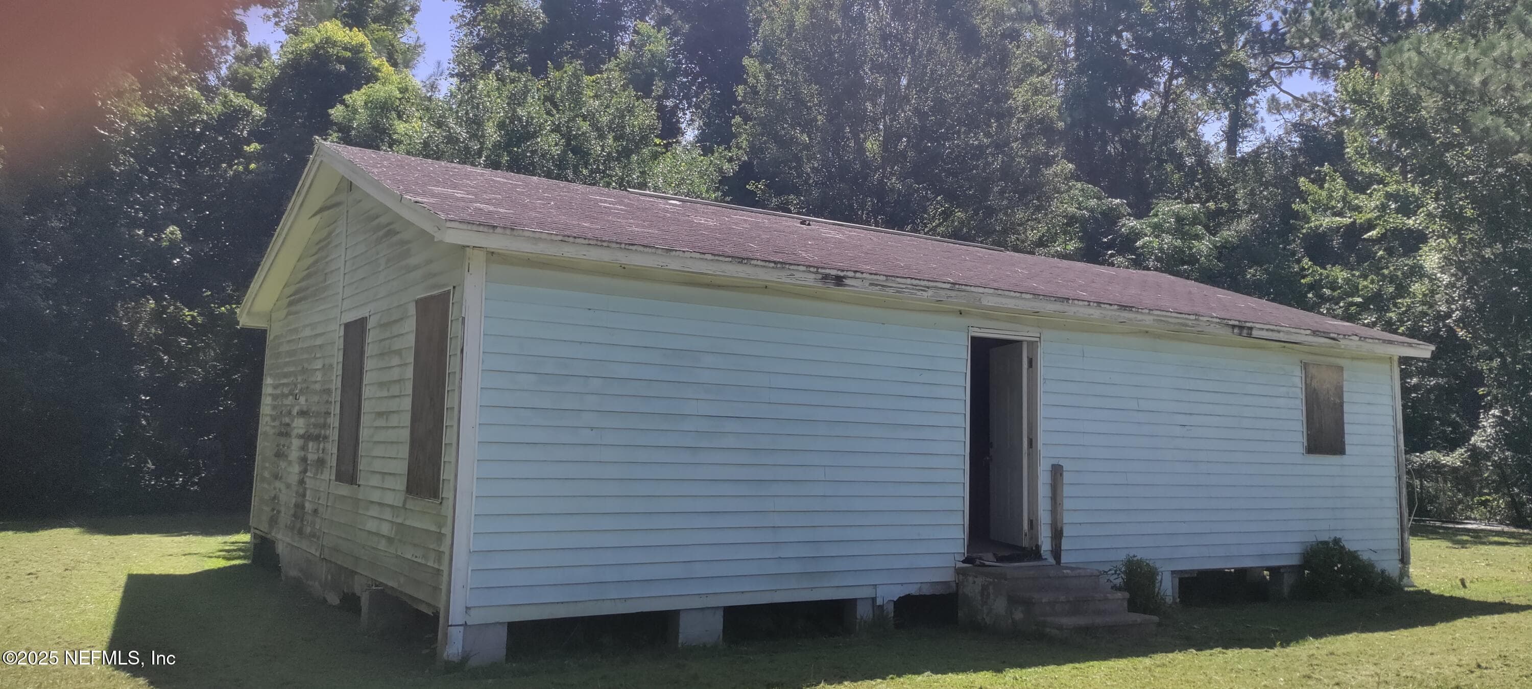 Photo 10 of 428 VERMONT Avenue, Green Cove Springs, FL 32043
