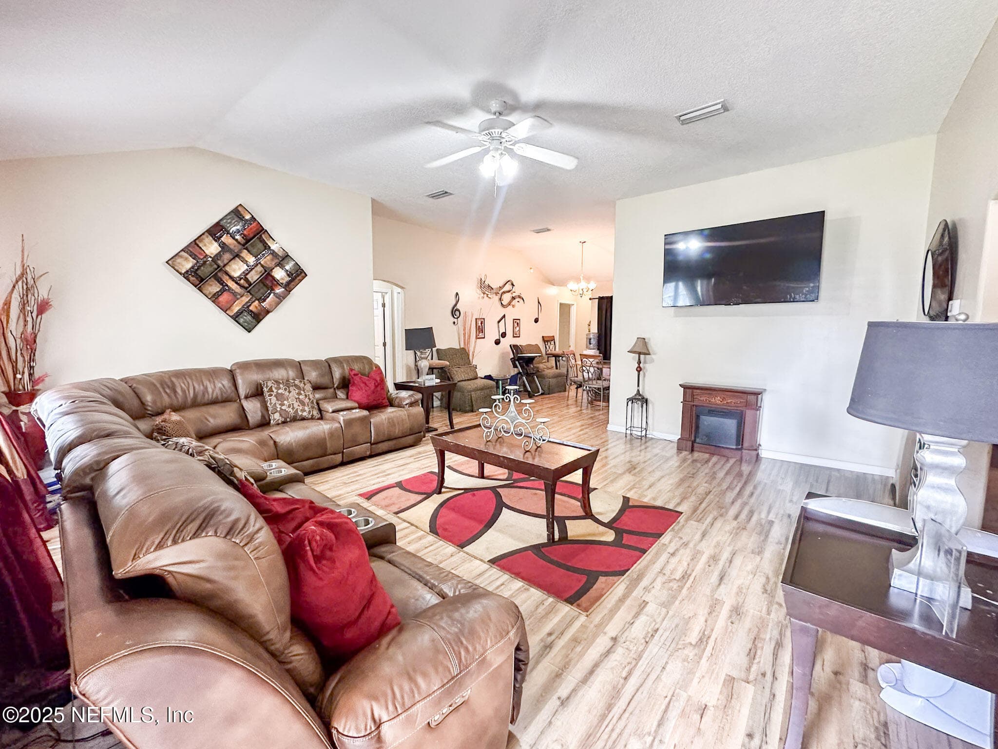Photo 4 of 242 MANGO Drive, Palatka, FL 32177