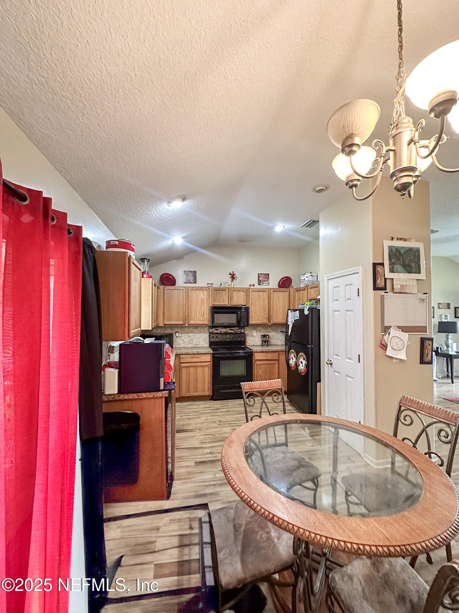 Photo 9 of 242 MANGO Drive, Palatka, FL 32177