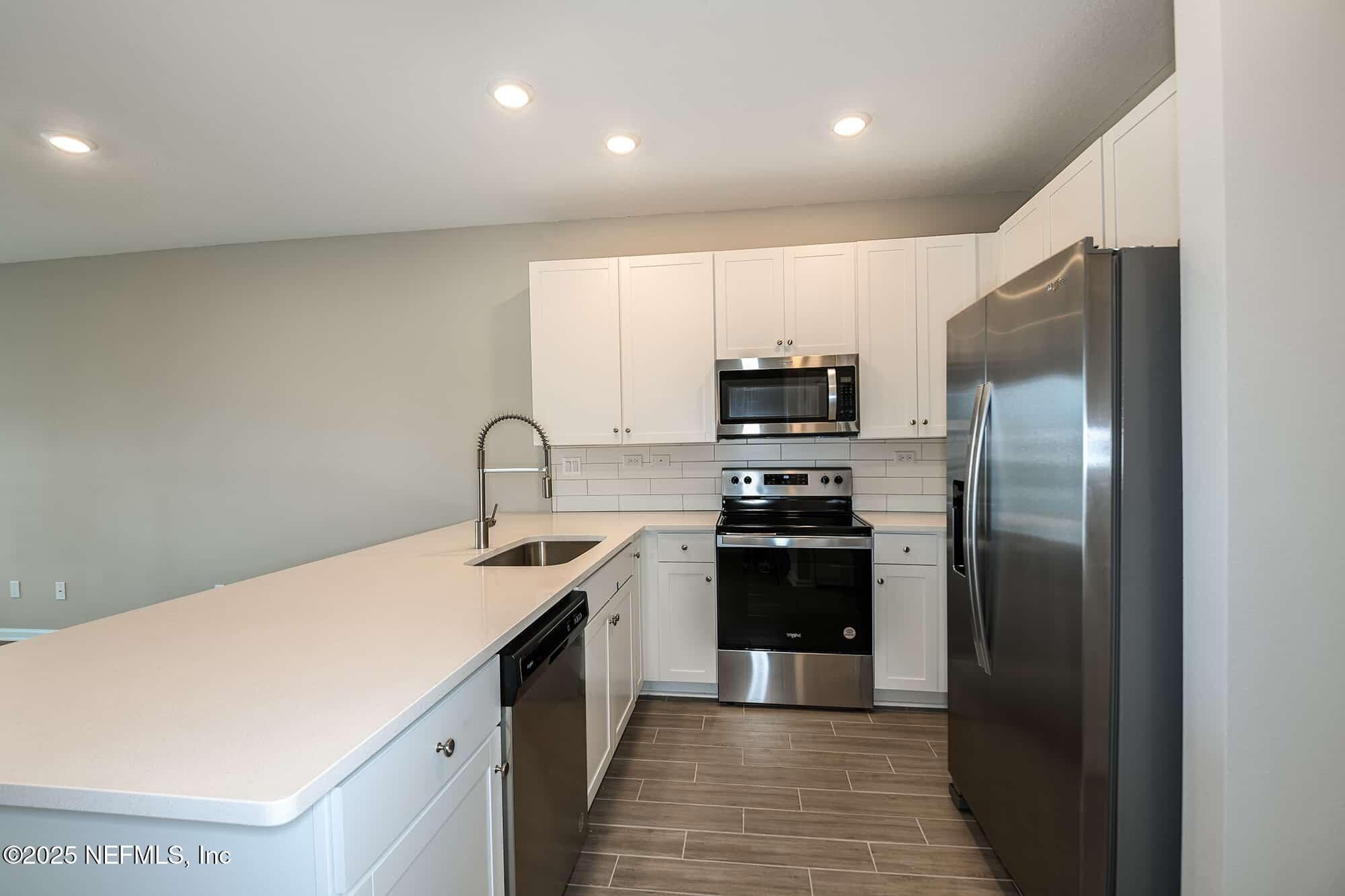 Photo 9 of 10654 TOWNS Way SANIBEL, Jacksonville, FL 32258