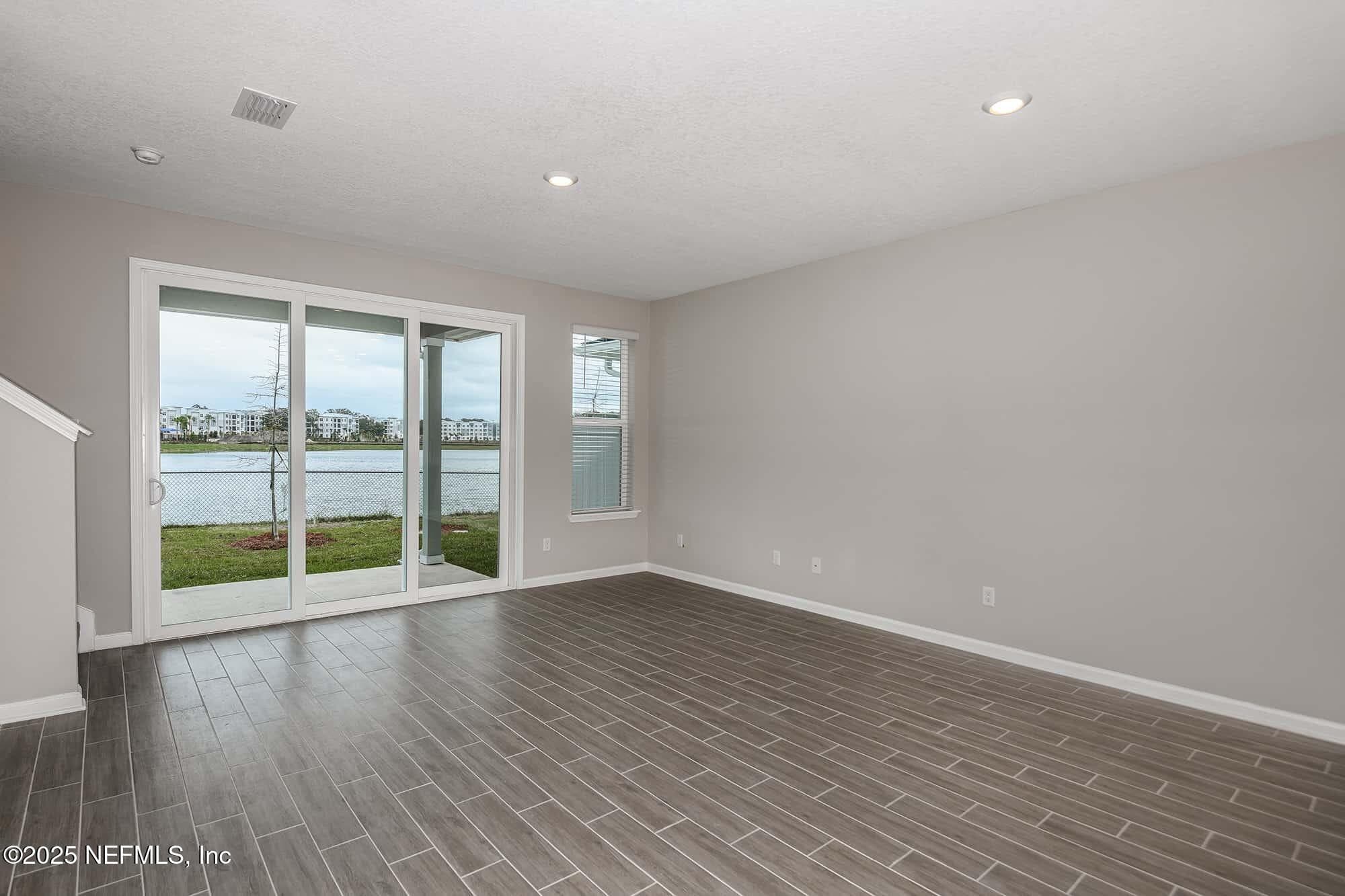 Photo 11 of 10654 TOWNS Way SANIBEL, Jacksonville, FL 32258