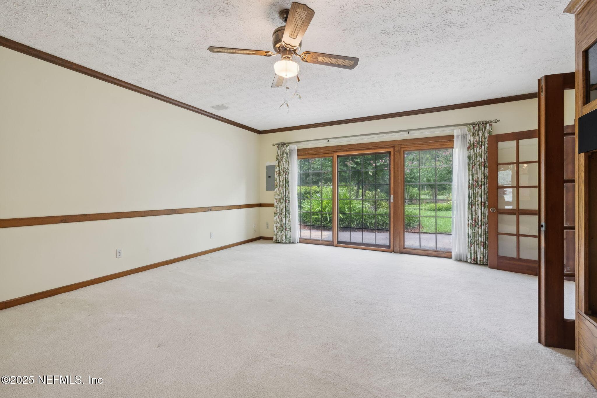Photo 33 of 7838 WOODSDALE Lane, Jacksonville, FL 32256