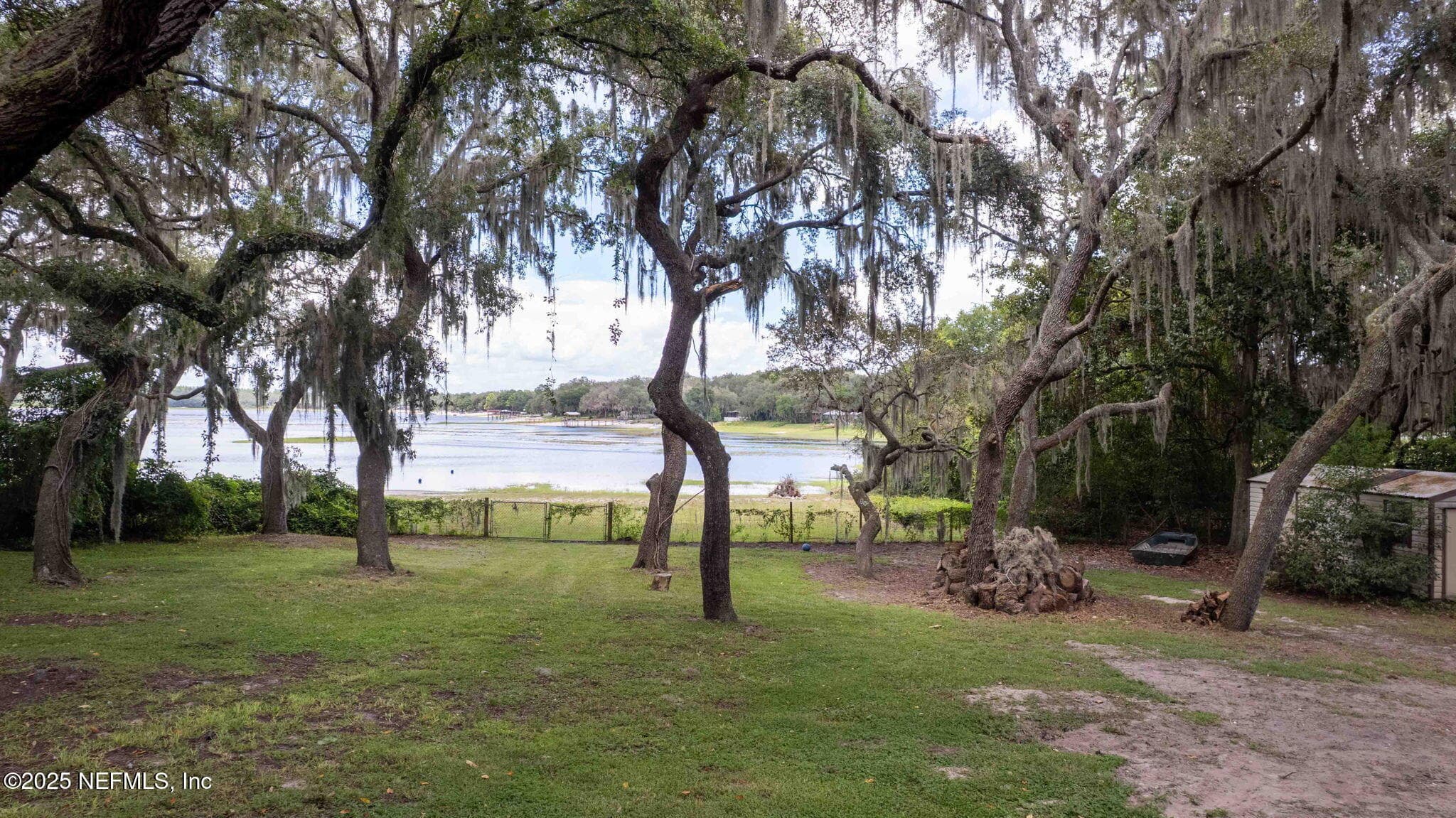 Photo 5 of 6490 WOODLAND Drive, Keystone Heights, FL 32656