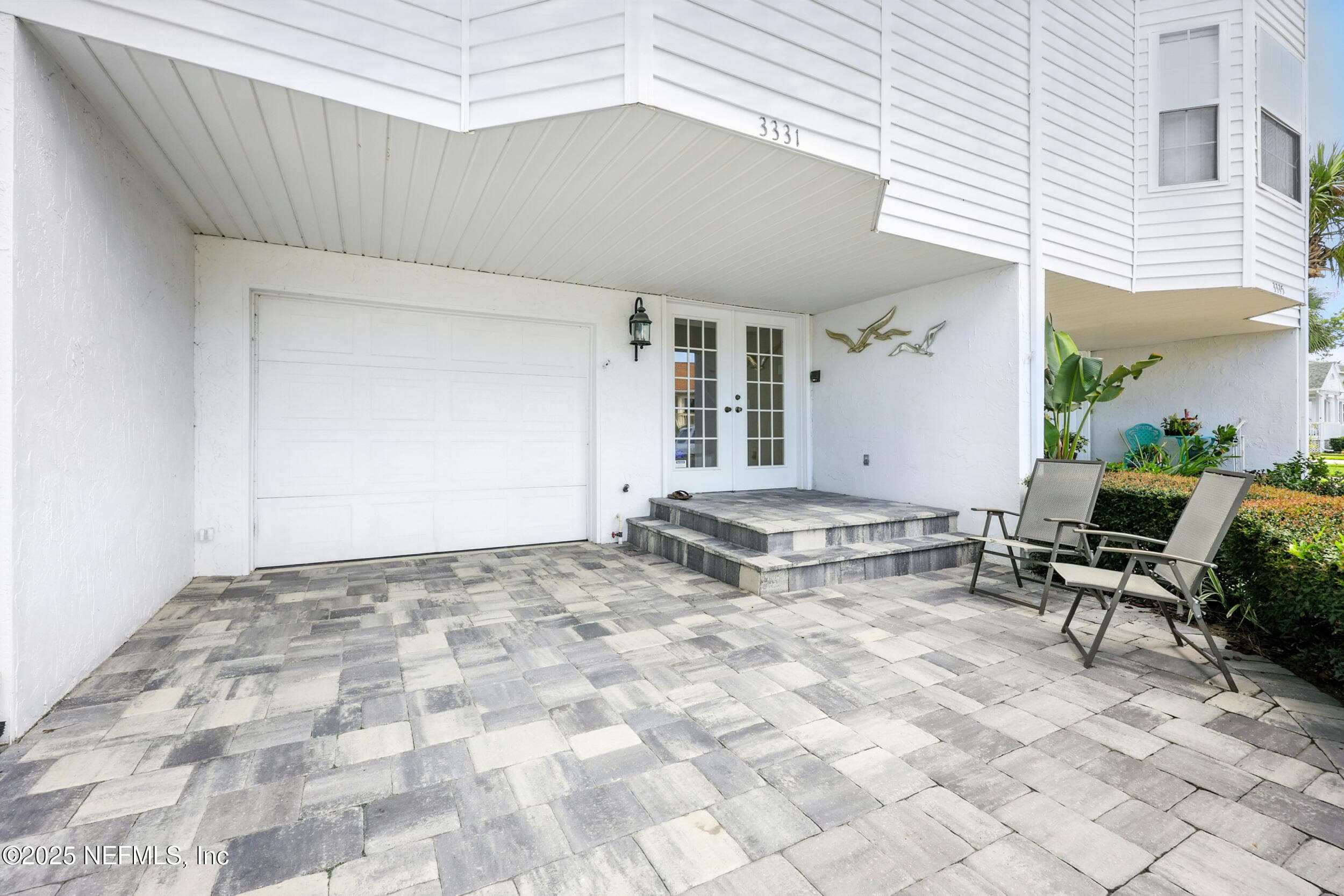 2 car garage + extra space to fit gym equipment or a golf cart! — 3331 LIGHTHOUSE POINT Lane, Jacksonville, FL 32250
