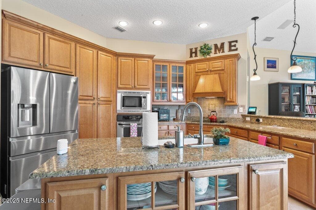 Photo 11 of 1683 WATERS EDGE Drive, Fleming Island, FL 32003