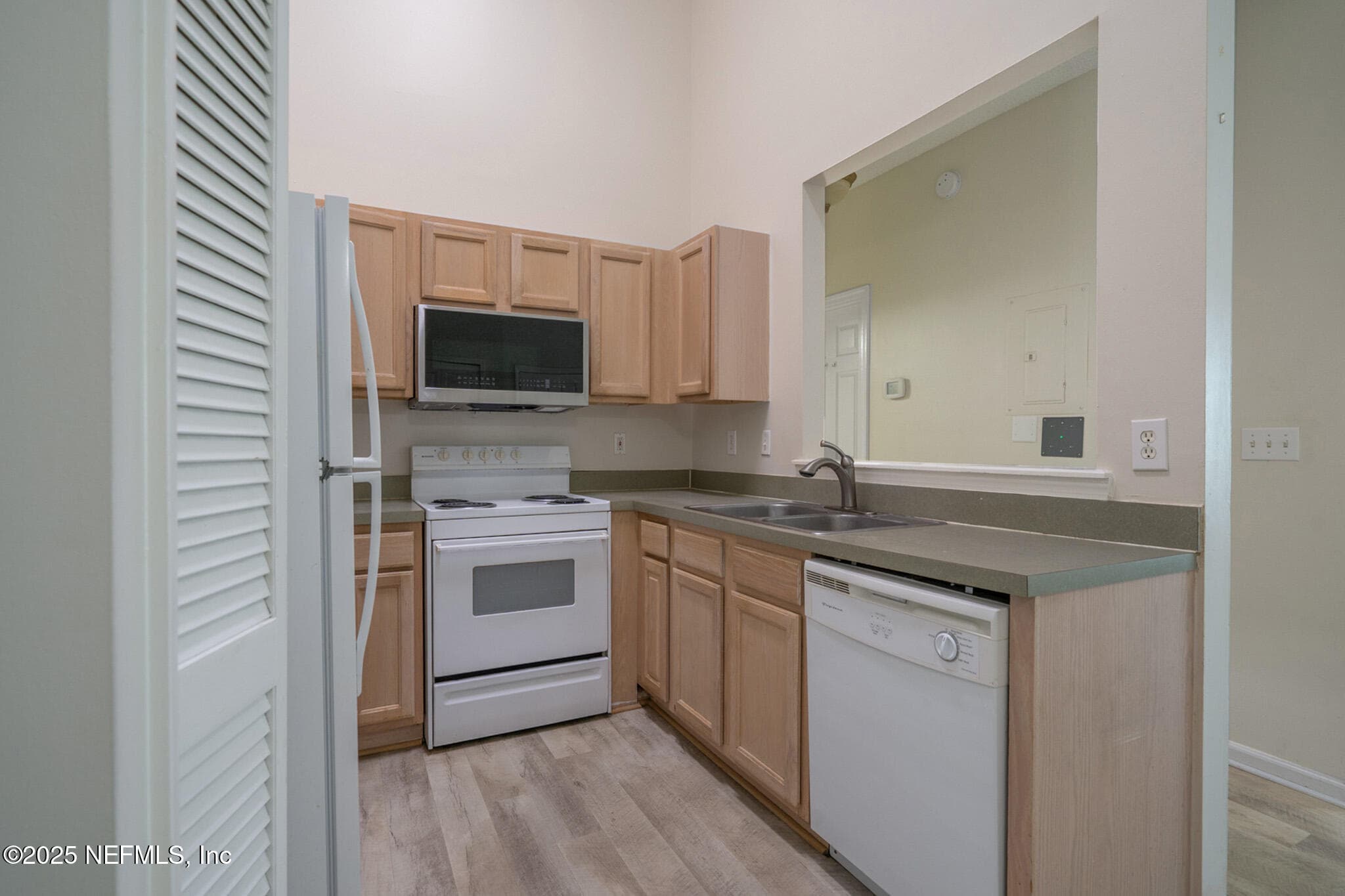 Photo 14 of 1601 NECTARINE Street F5, Fernandina Beach, FL 32034