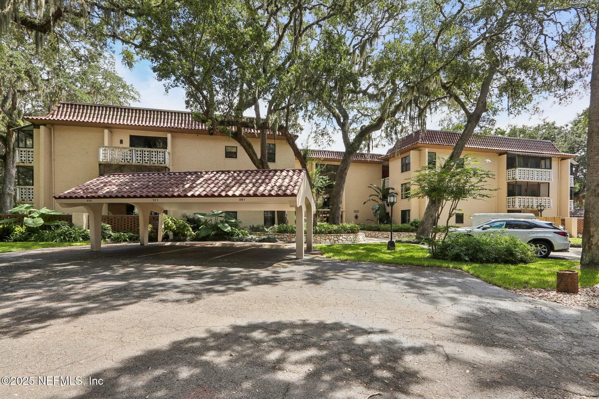Photo 3 of 1810 SEVILLA Boulevard W 307, Atlantic Beach, FL 32233