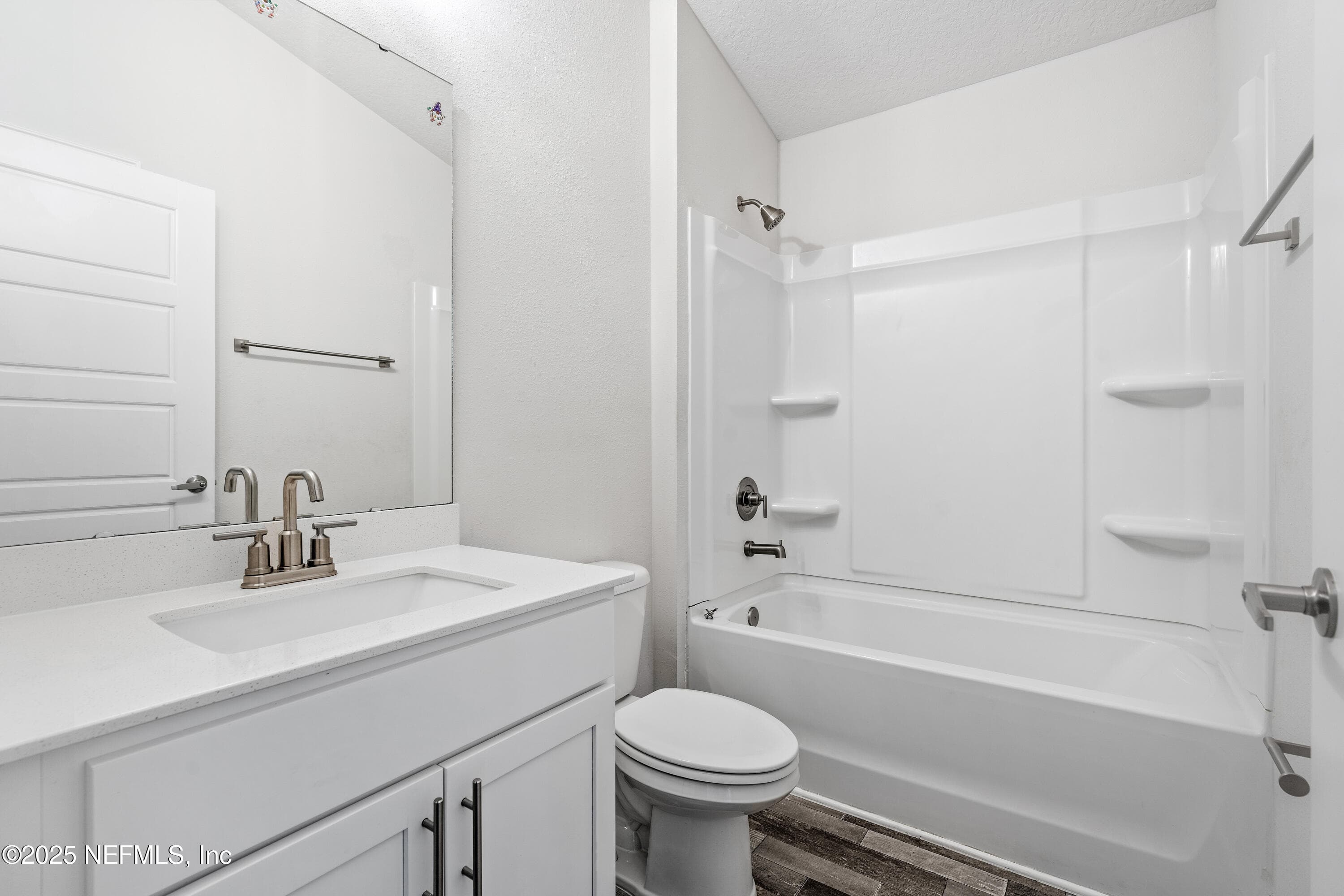 Photo 15 of 3137 LAUREL SPRINGS Drive, Green Cove Springs, FL 32043
