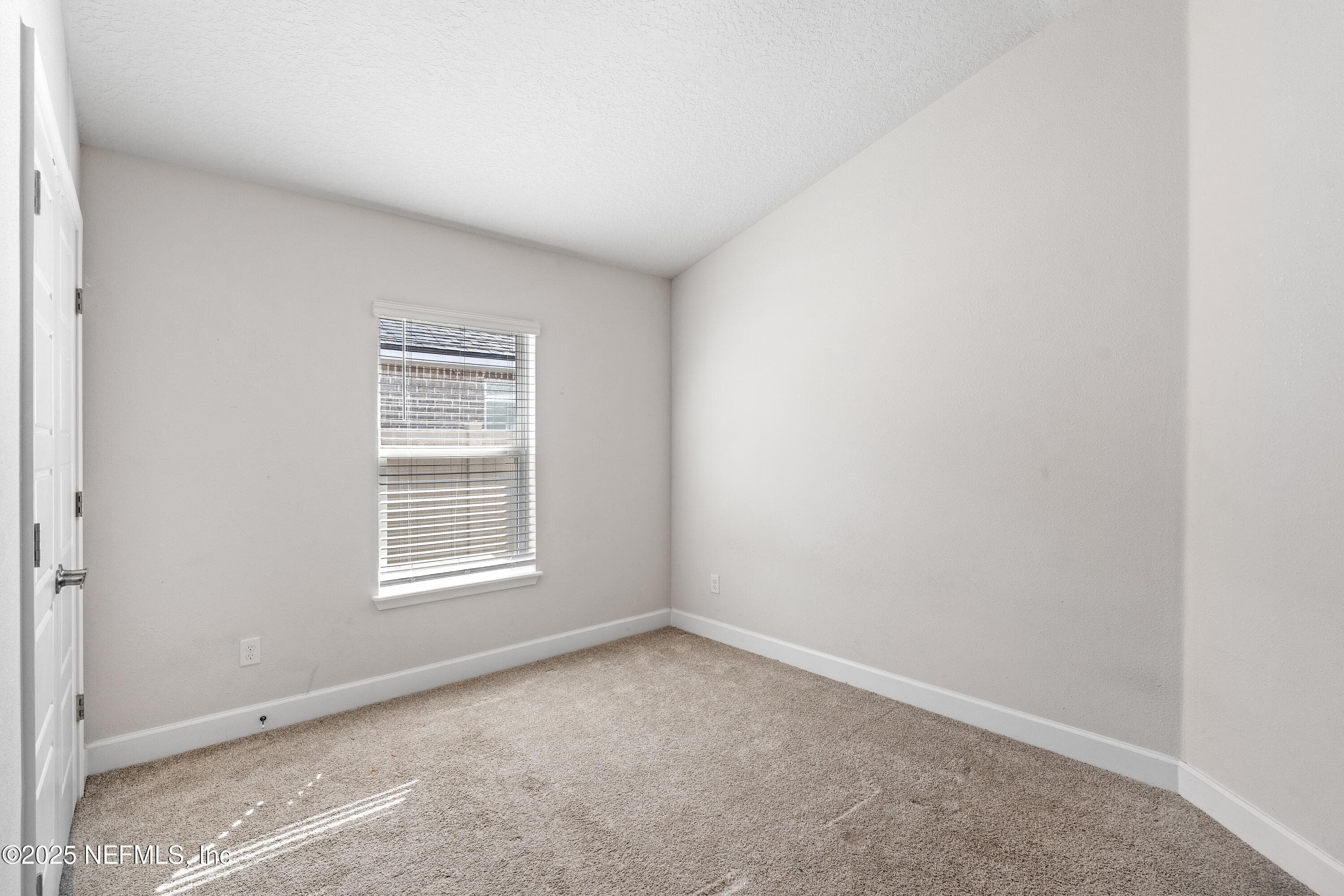 Photo 18 of 3137 LAUREL SPRINGS Drive, Green Cove Springs, FL 32043
