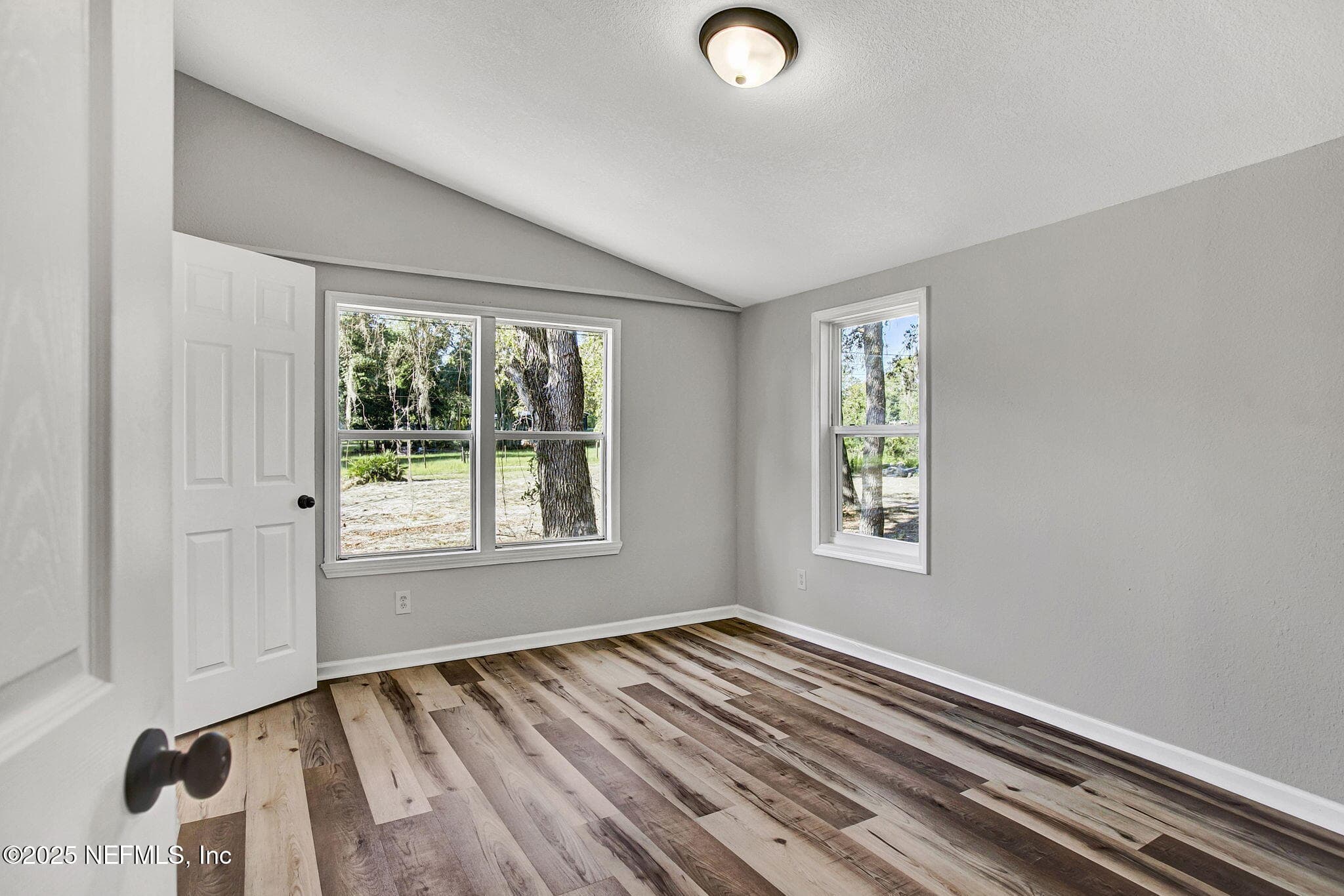 Photo 5 of 392 FOXTAIL Avenue, Middleburg, FL 32068