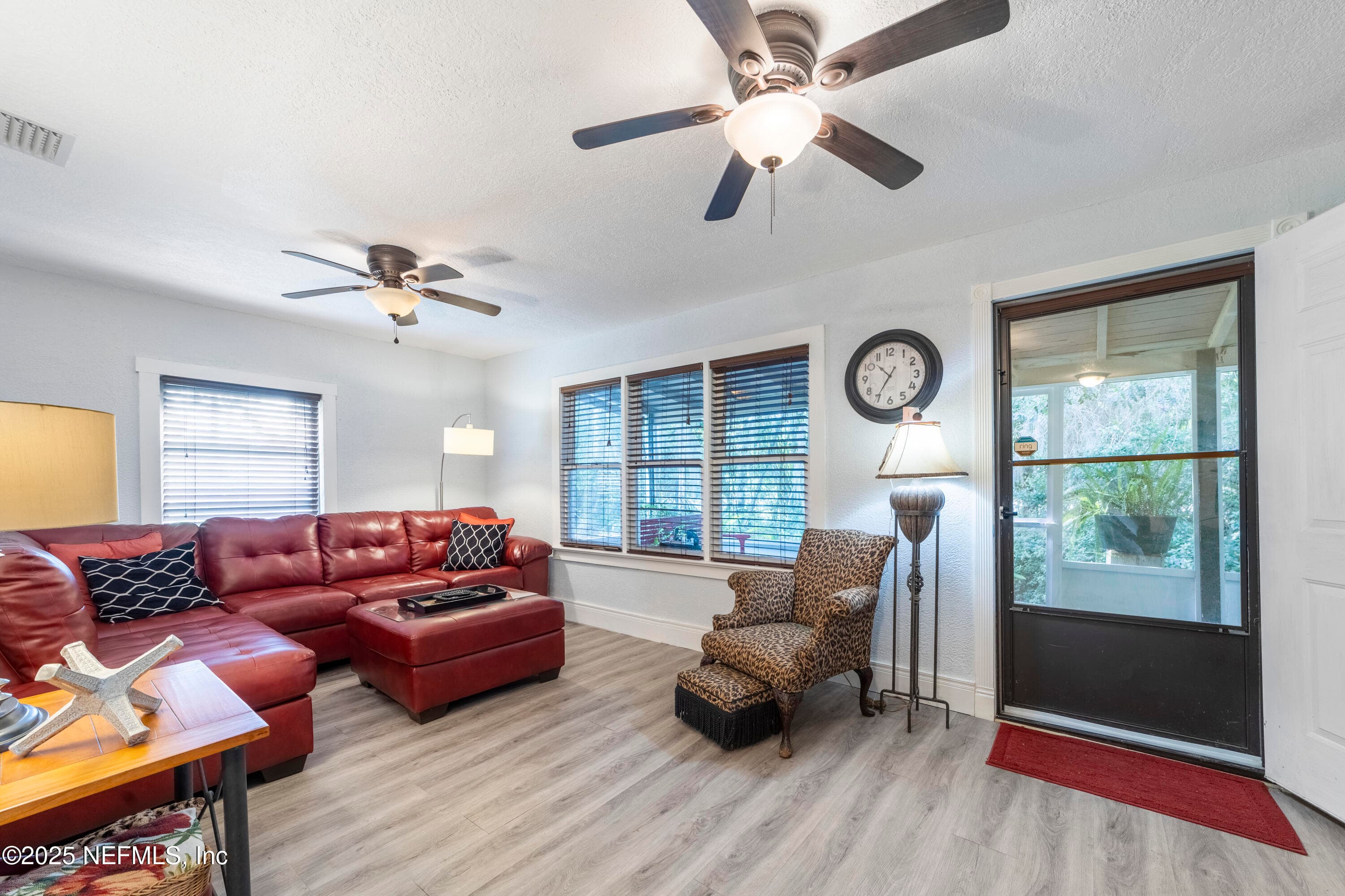 Photo 22 of 942 STATE RD 20, Interlachen, FL 32148