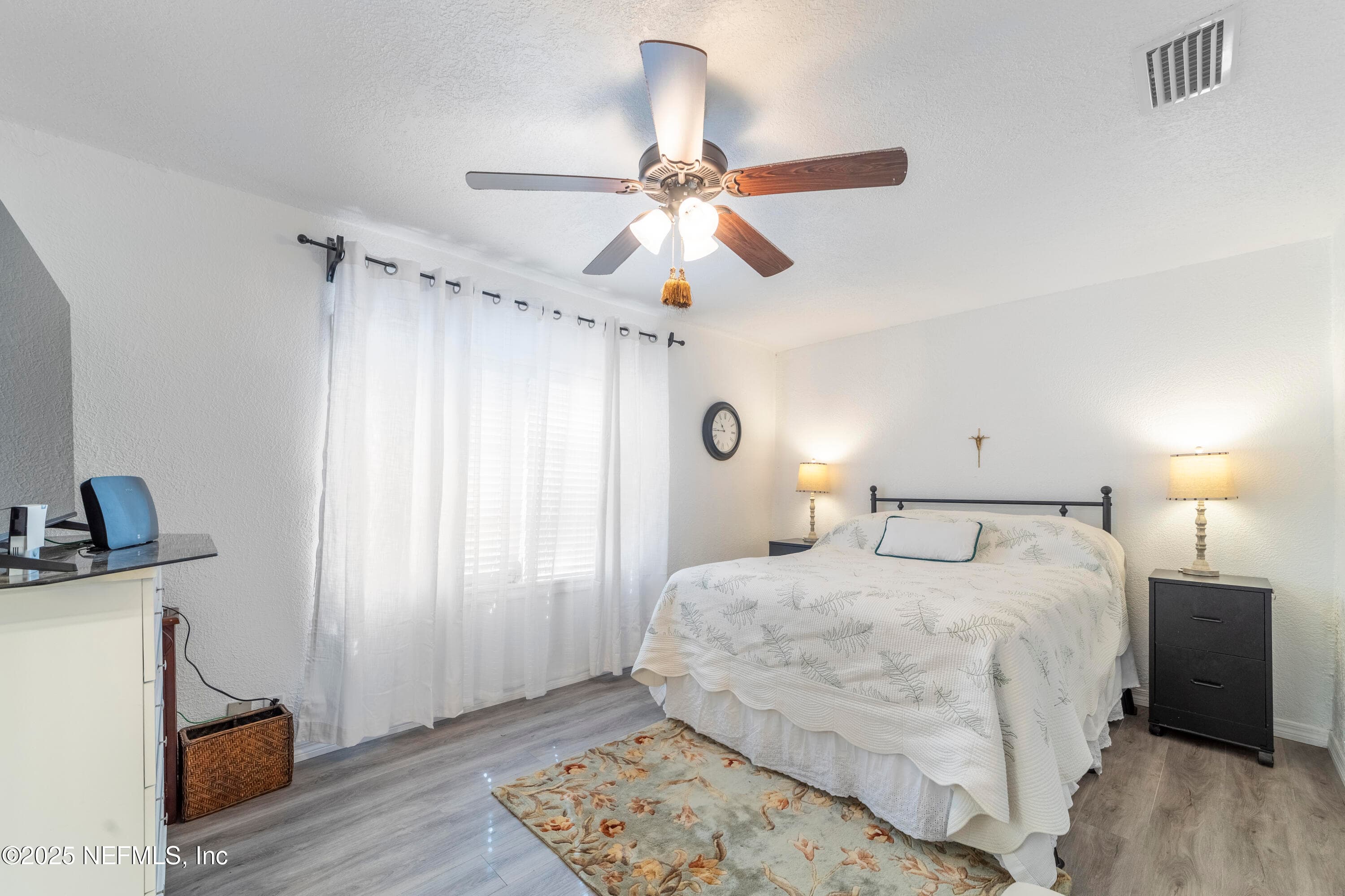 Photo 25 of 942 STATE RD 20, Interlachen, FL 32148