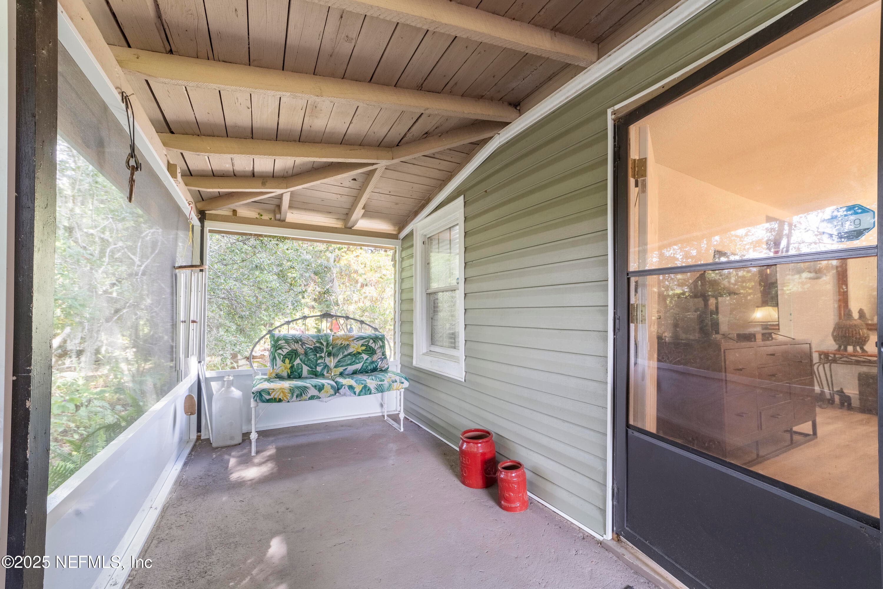 Photo 33 of 942 STATE RD 20, Interlachen, FL 32148