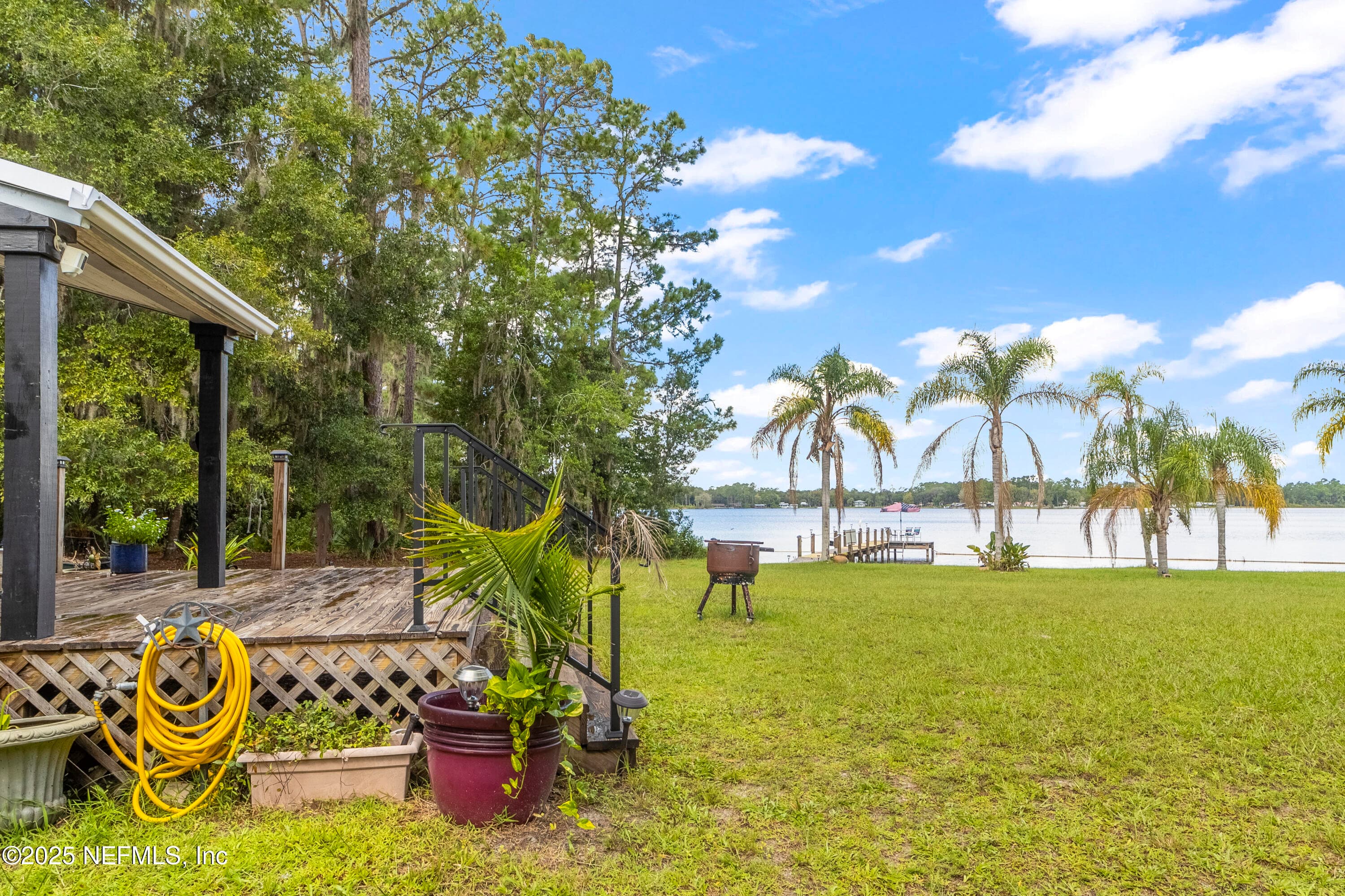 Photo 41 of 942 STATE RD 20, Interlachen, FL 32148
