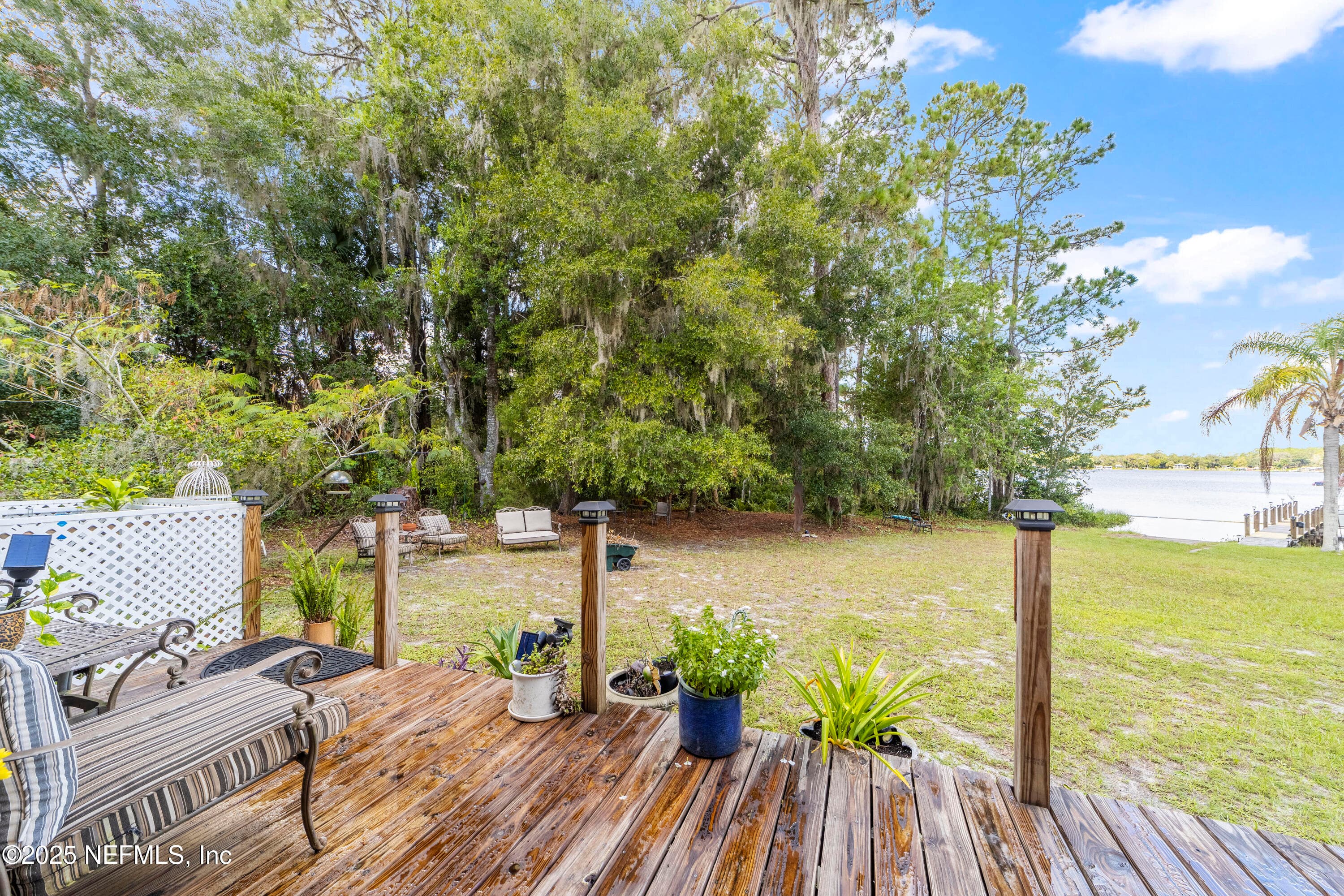 Photo 46 of 942 STATE RD 20, Interlachen, FL 32148