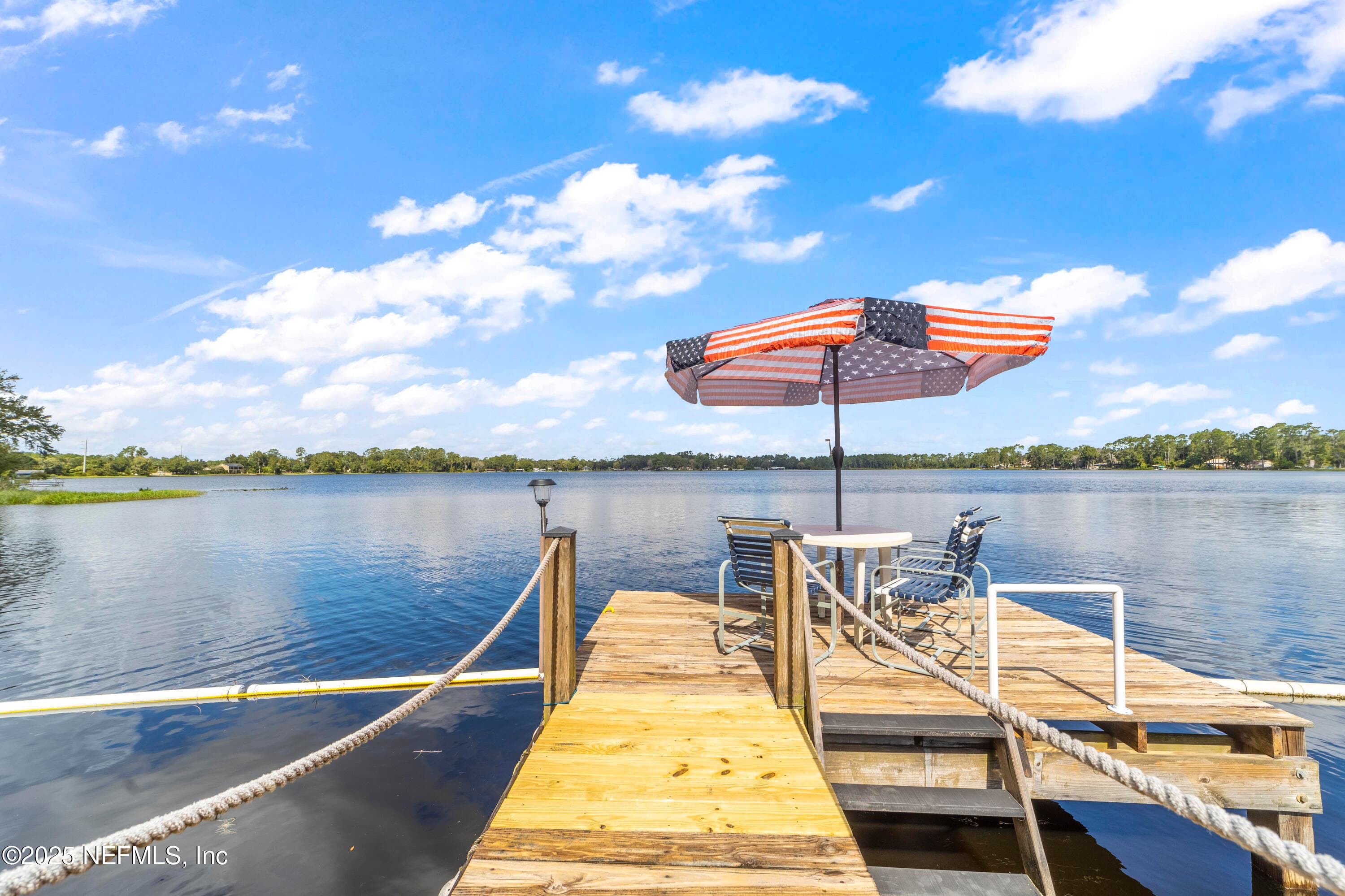 Photo 4 of 942 STATE RD 20, Interlachen, FL 32148