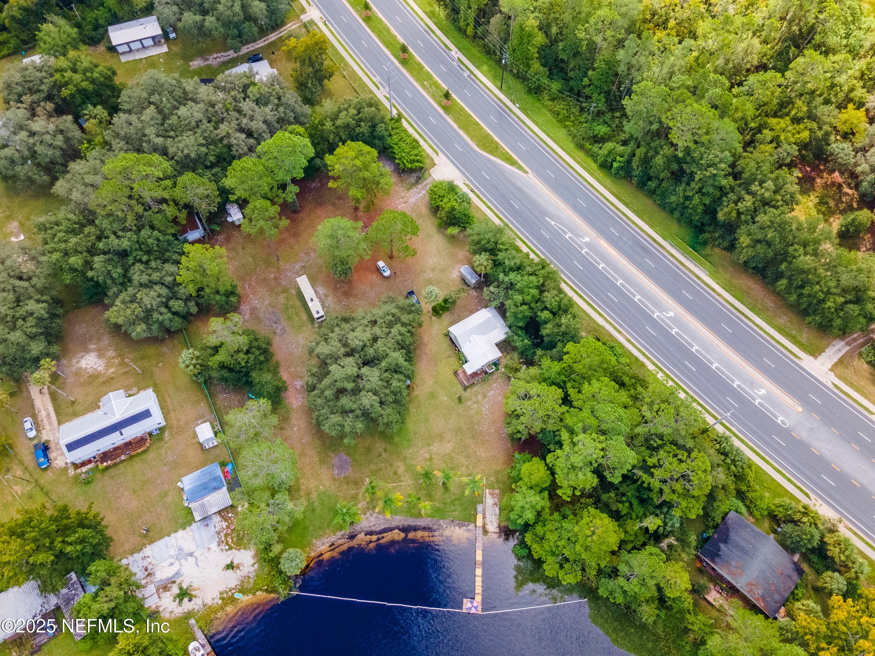 Photo 66 of 942 STATE RD 20, Interlachen, FL 32148