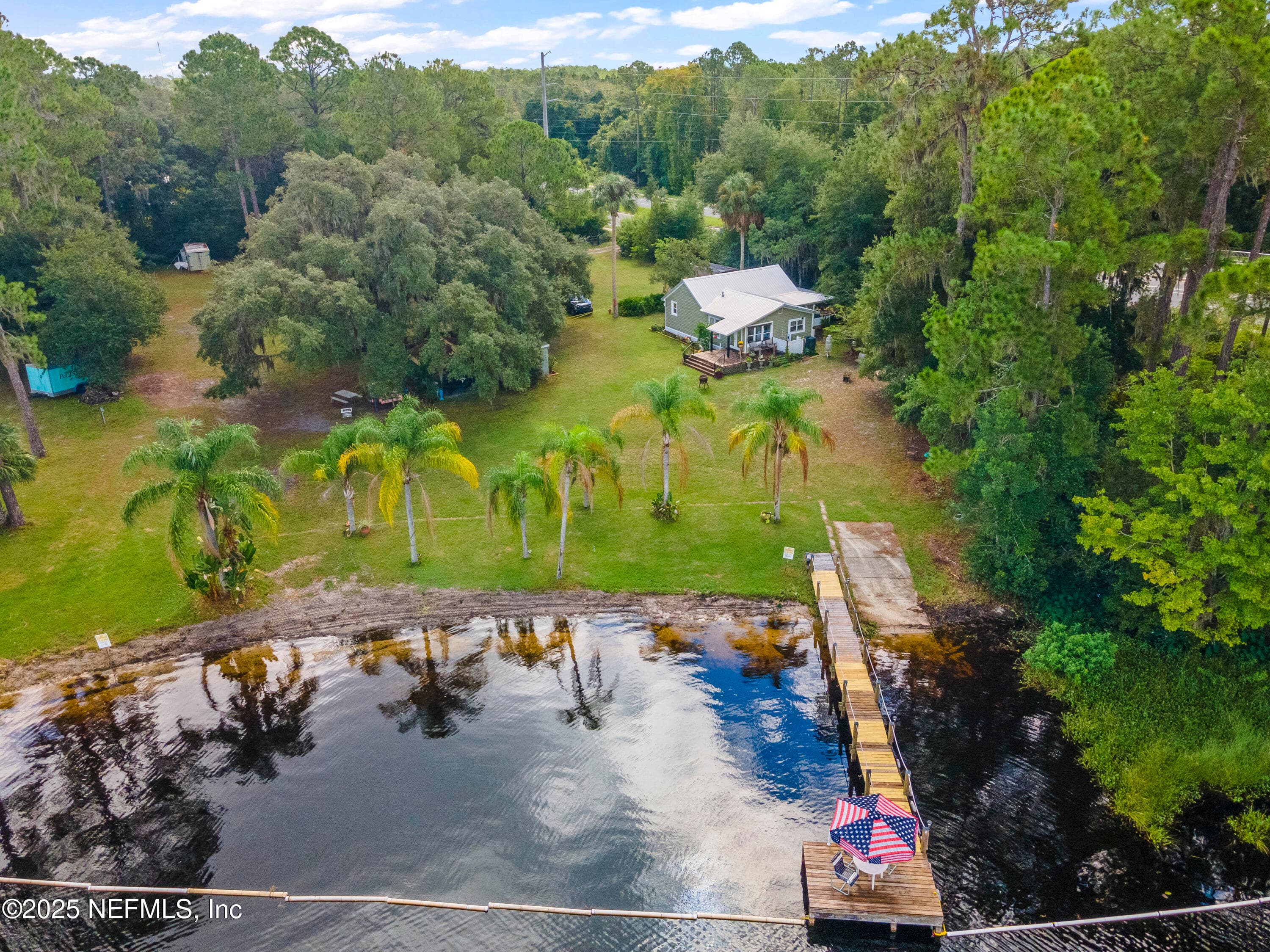 Photo 68 of 942 STATE RD 20, Interlachen, FL 32148