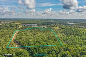 Photo 2 of 1125 STATE ROAD 20, Interlachen, FL 32148