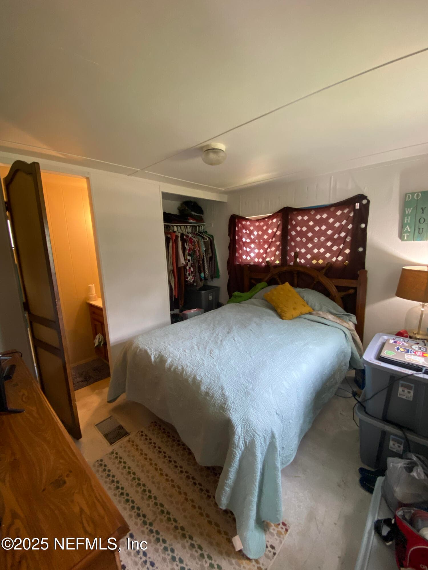 1 Bedroom with half bath — 148 SWAN LAKE Drive, Melrose, FL 32666