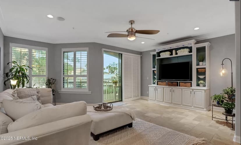 905 N 2nd Street N C, Jacksonville Beach, FL 32250