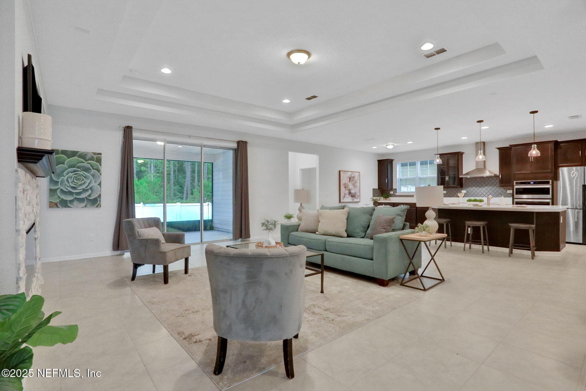 Photo 13 of 944 LAUREL VALLEY Drive, Orange Park, FL 32065