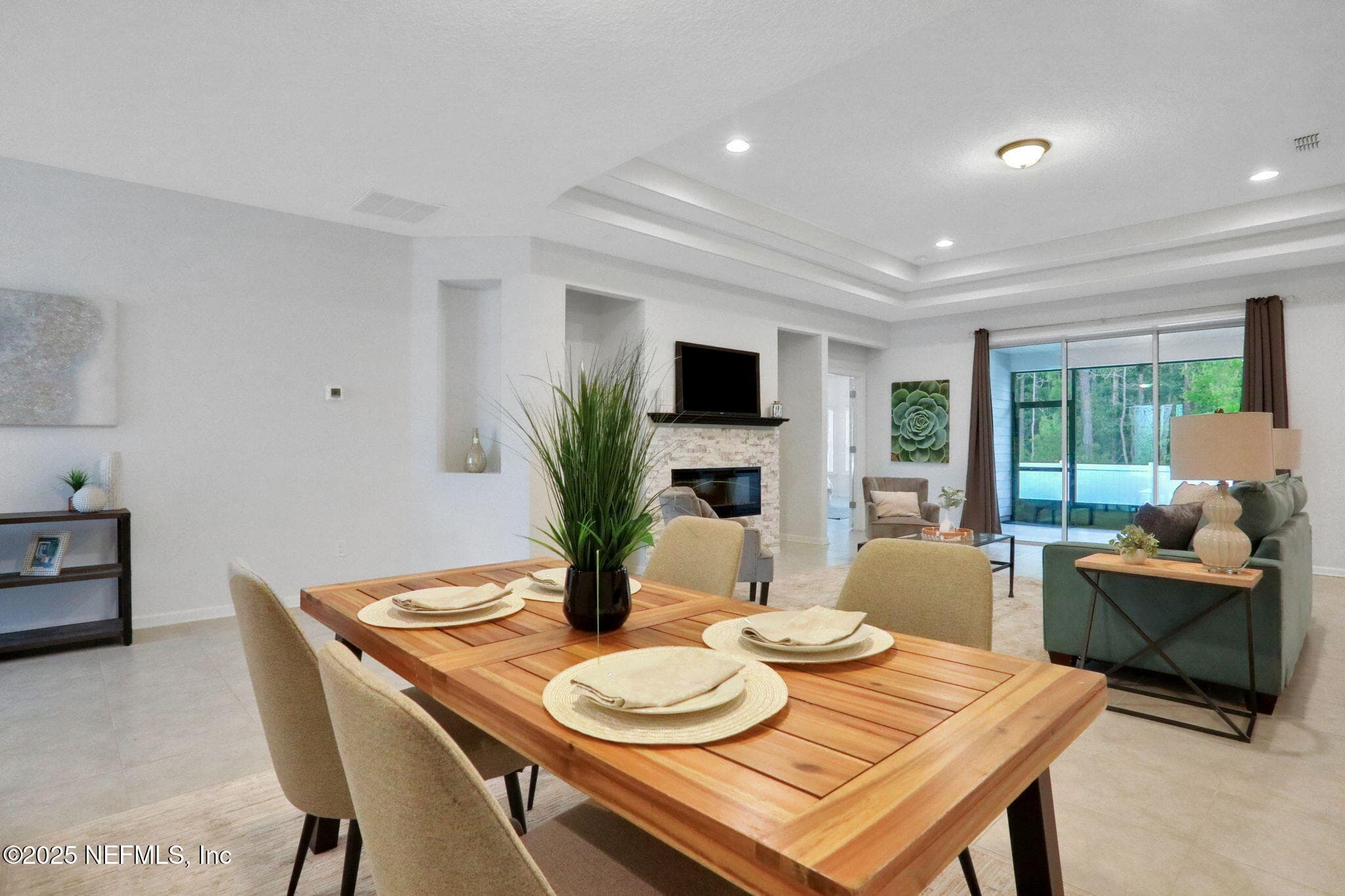 Photo 9 of 944 LAUREL VALLEY Drive, Orange Park, FL 32065