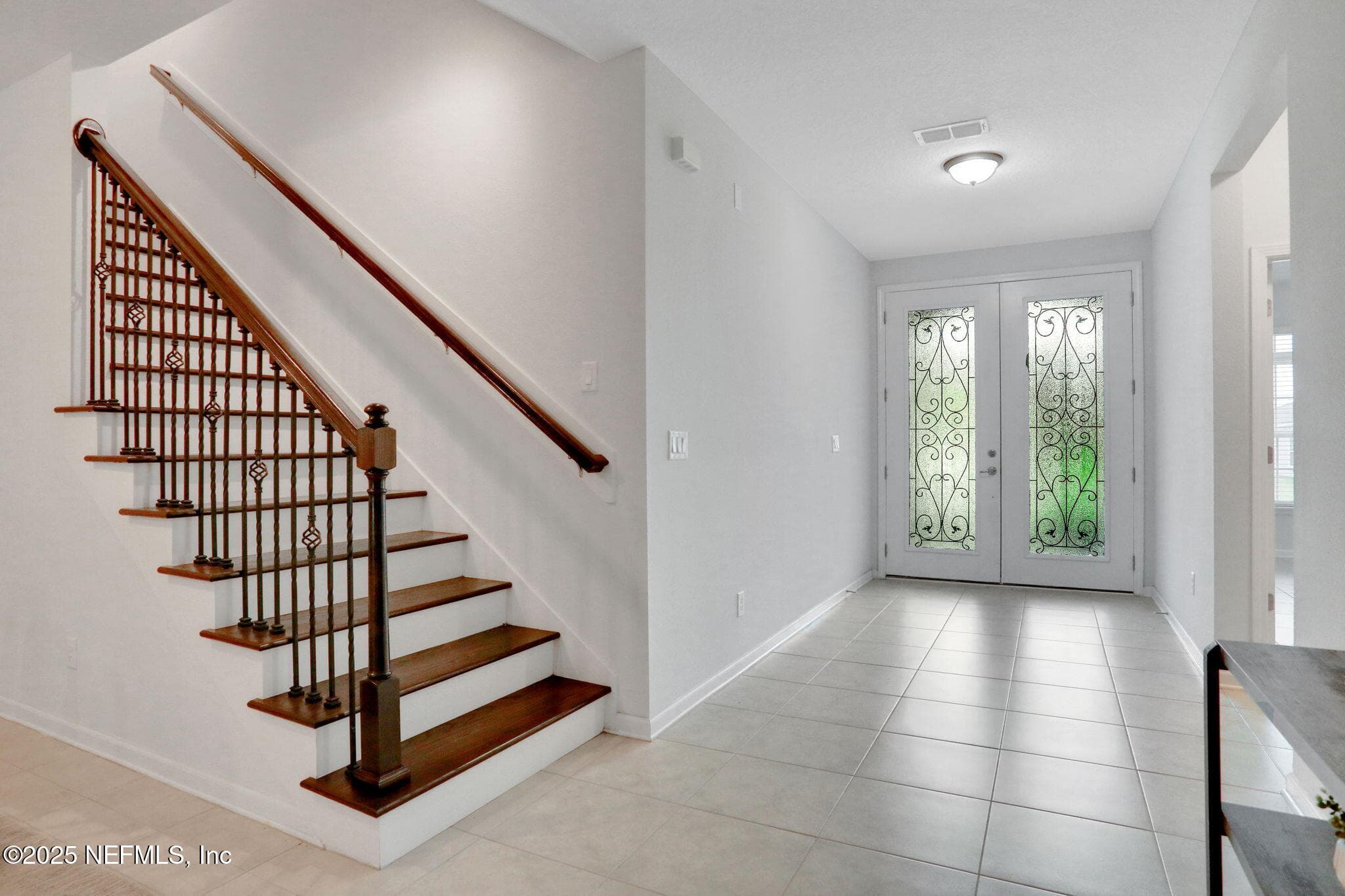 Photo 5 of 944 LAUREL VALLEY Drive, Orange Park, FL 32065