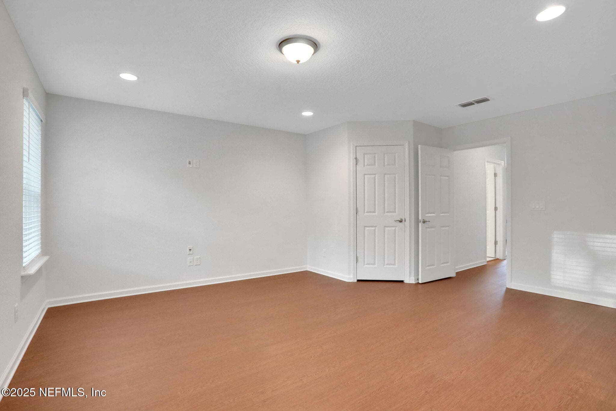 Photo 49 of 944 LAUREL VALLEY Drive, Orange Park, FL 32065