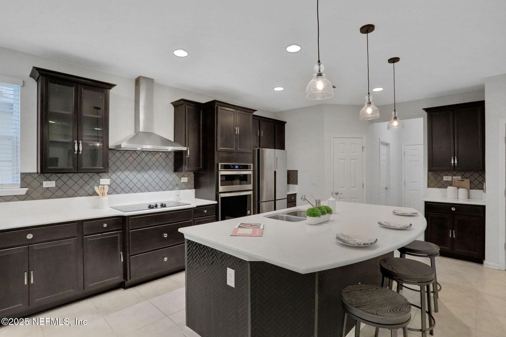 Photo 16 of 944 LAUREL VALLEY Drive, Orange Park, FL 32065