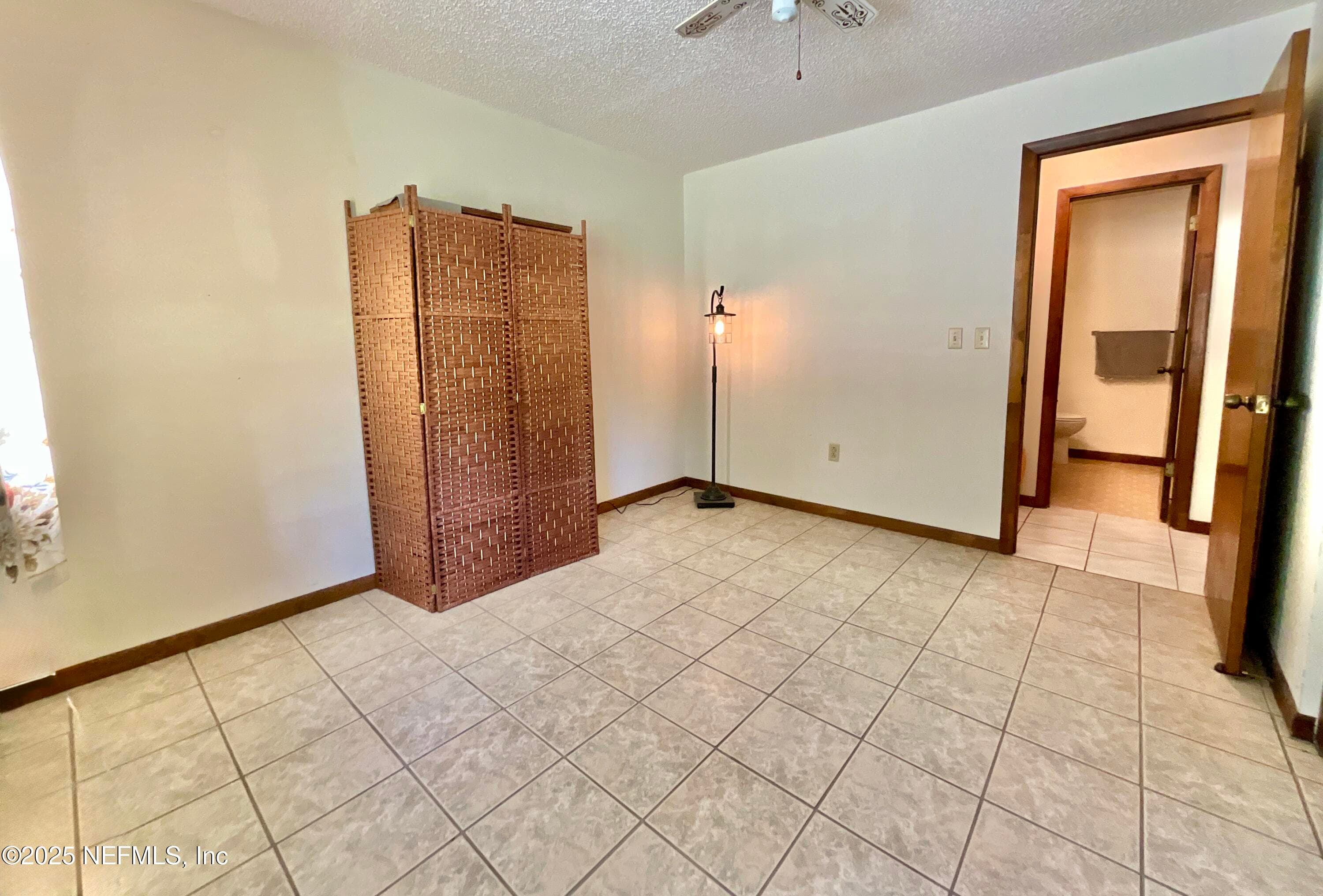 Photo 20 of 137 OAK Circle, Interlachen, FL 32148