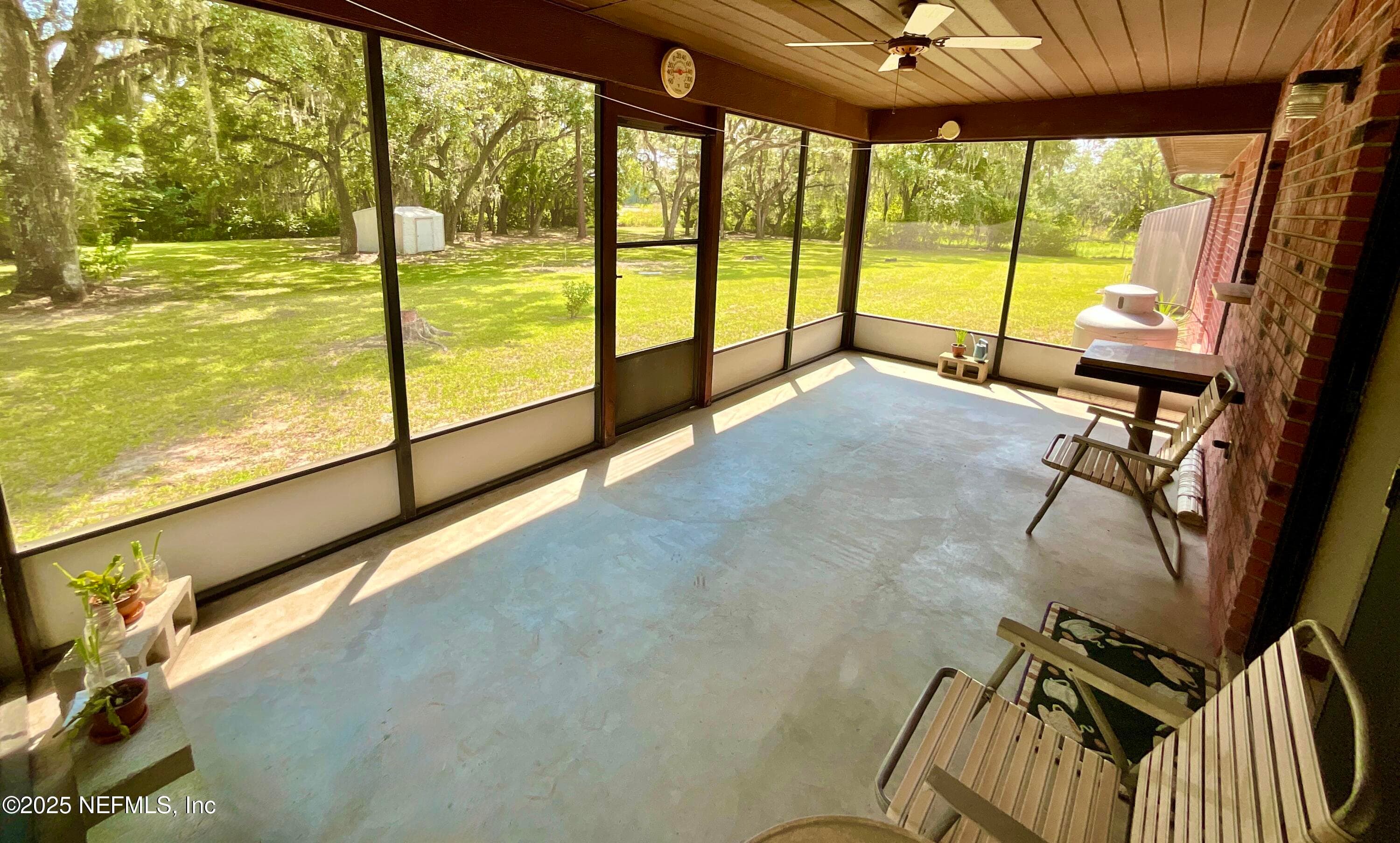Photo 24 of 137 OAK Circle, Interlachen, FL 32148