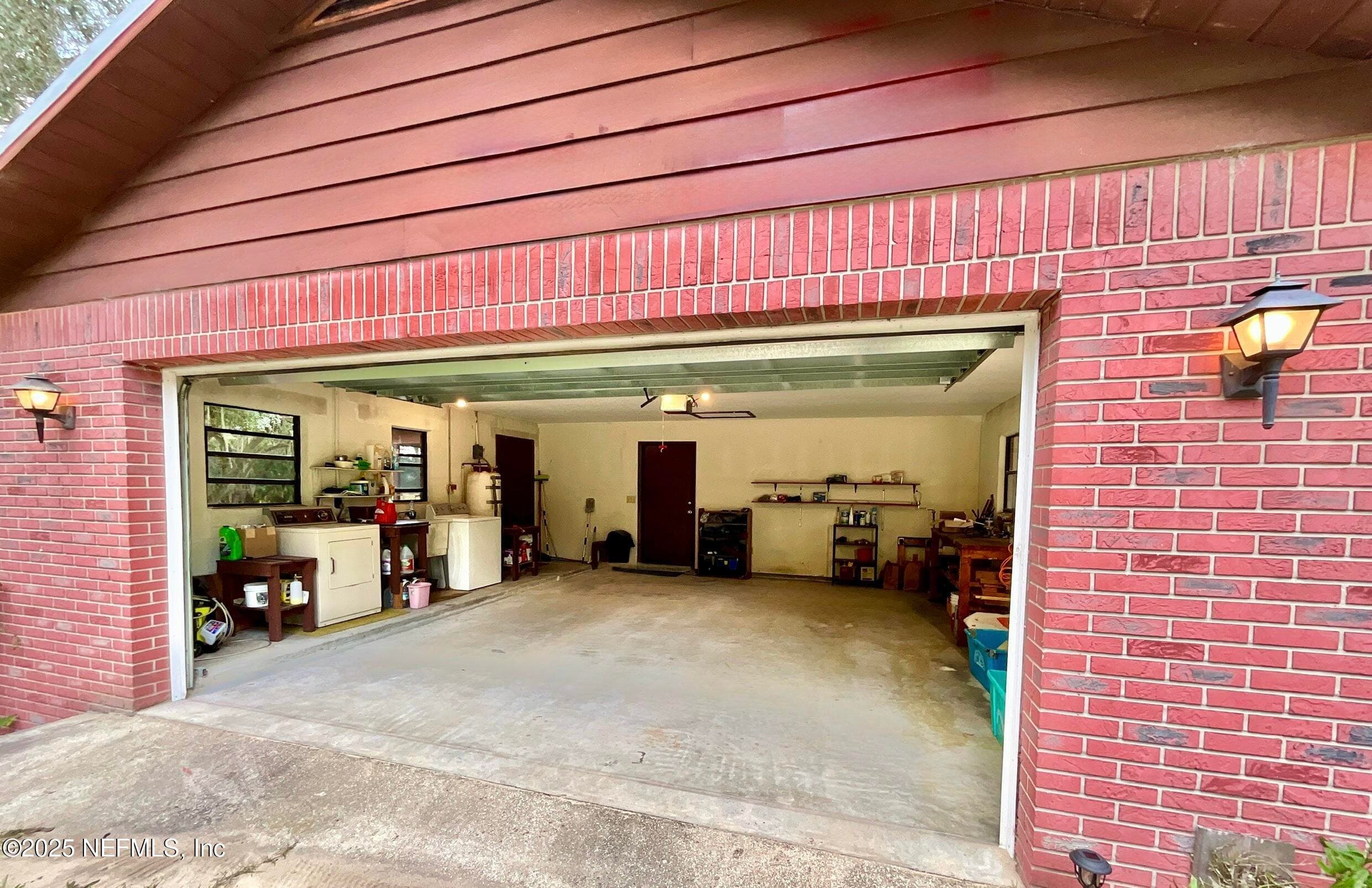 Photo 31 of 137 OAK Circle, Interlachen, FL 32148
