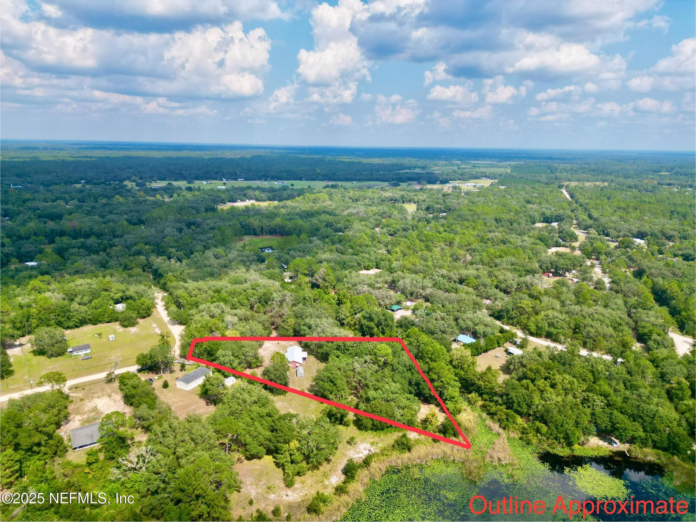 Photo 46 of 137 OAK Circle, Interlachen, FL 32148