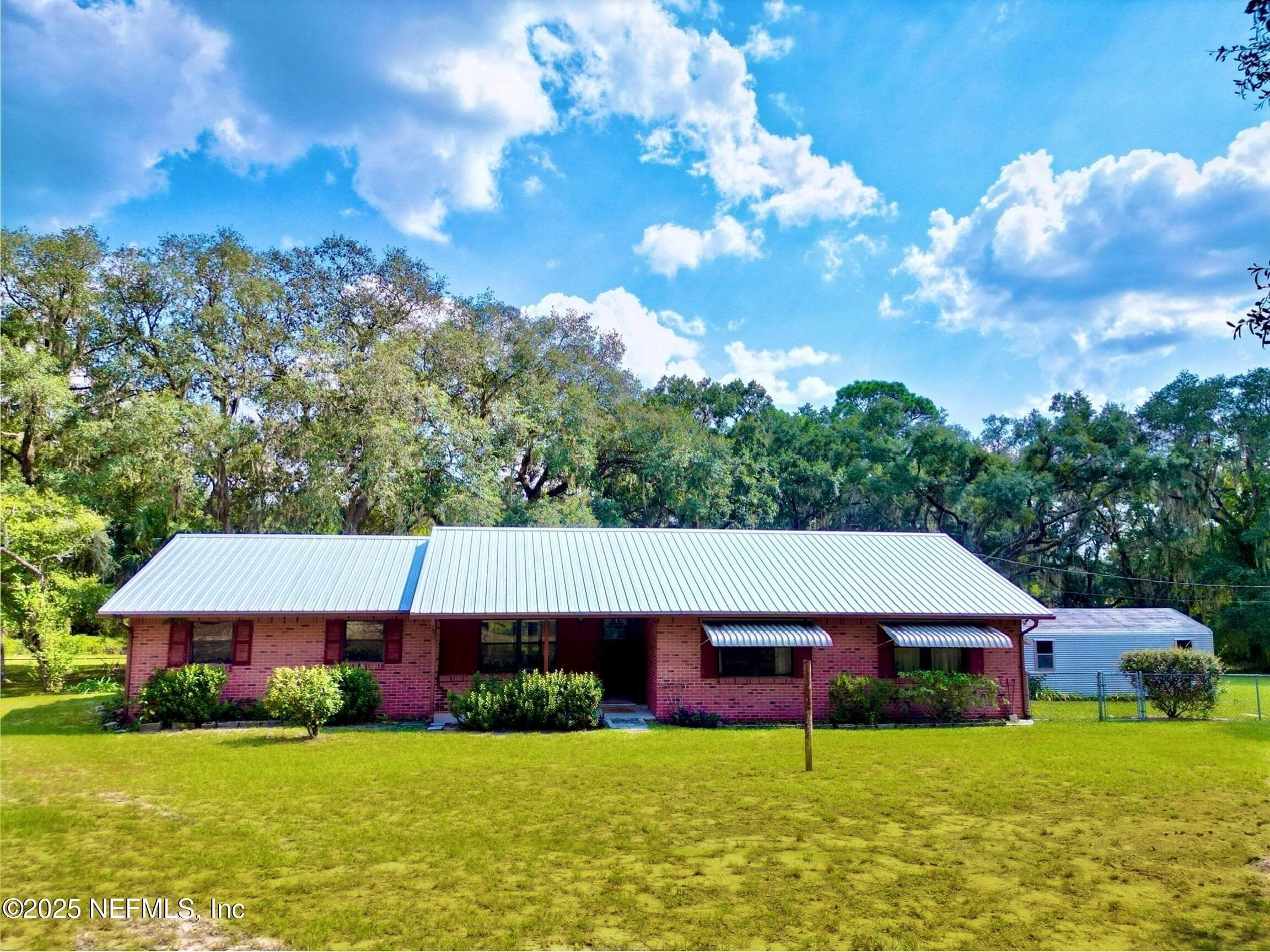 Photo 49 of 137 OAK Circle, Interlachen, FL 32148