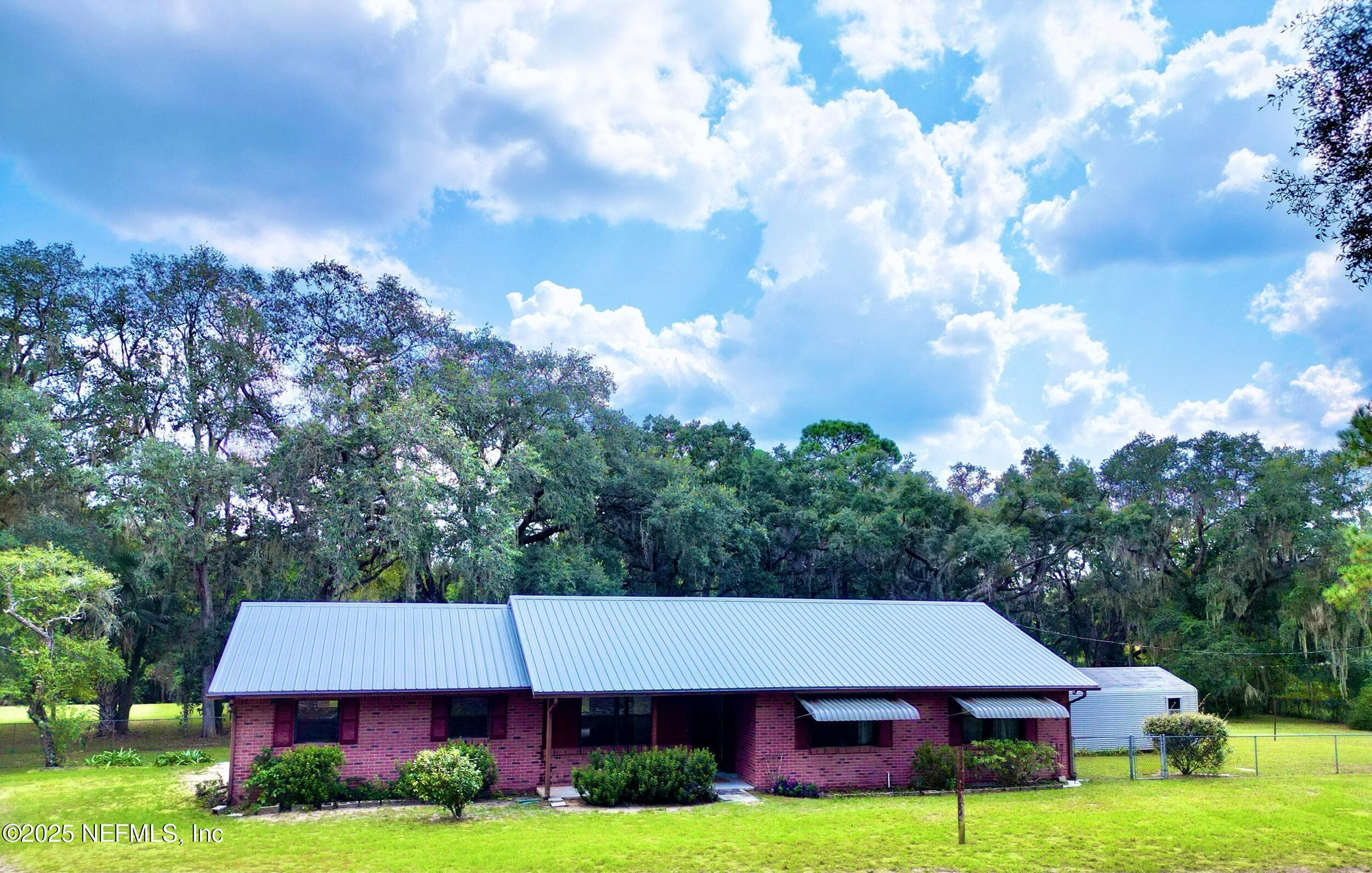 Photo 50 of 137 OAK Circle, Interlachen, FL 32148
