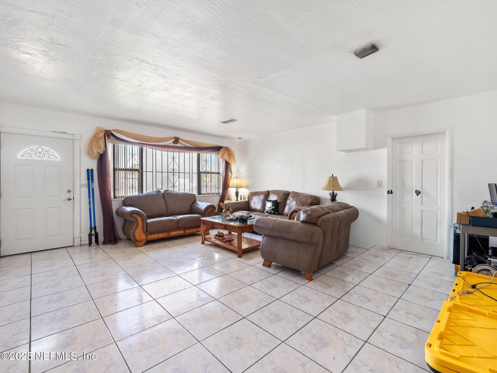 Photo 5 of 16815 NW 38TH Court, Miami, FL 33054