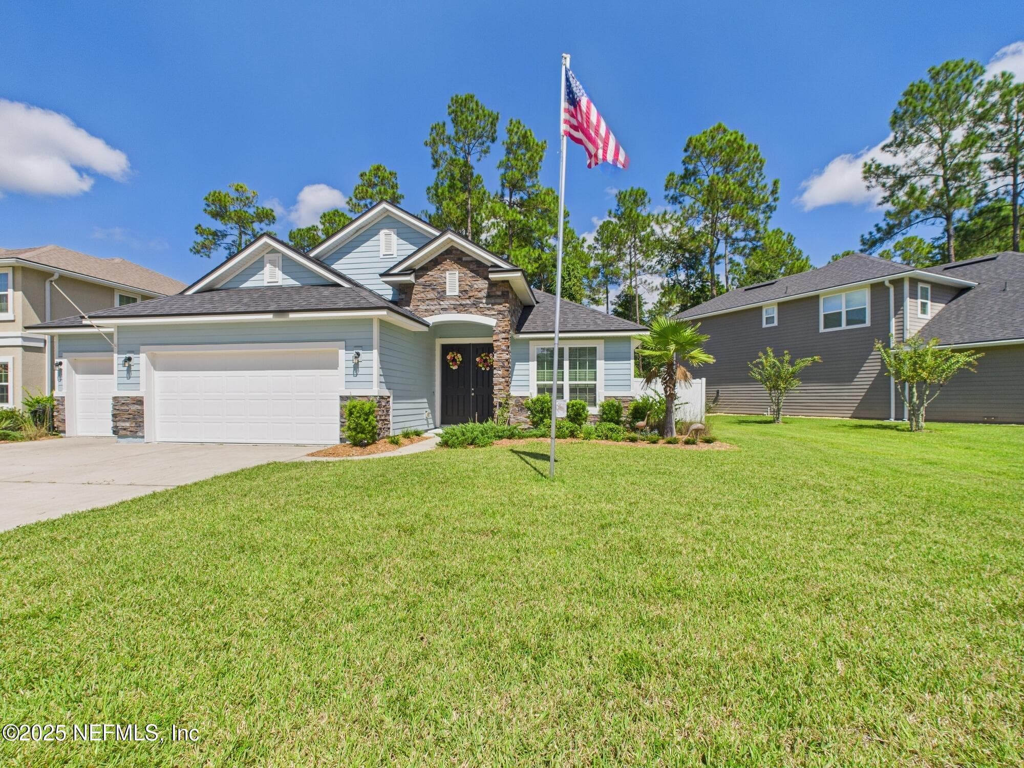 Photo 2 of 79257 PLUMMERS CREEK Drive, Yulee, FL 32097