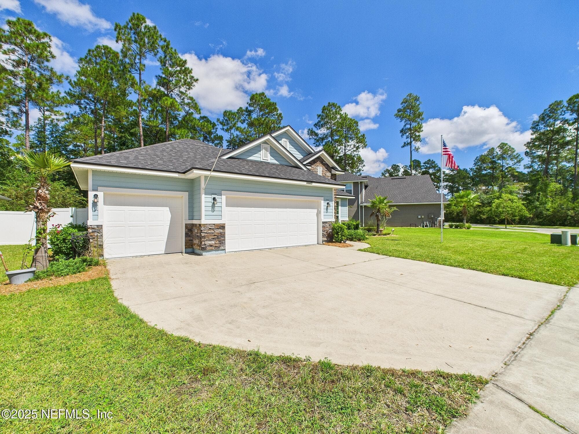 Photo 4 of 79257 PLUMMERS CREEK Drive, Yulee, FL 32097