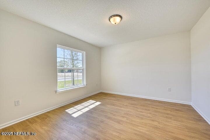 Photo 4 of 177 NORTHSIDE Drive N, Jacksonville, FL 32218