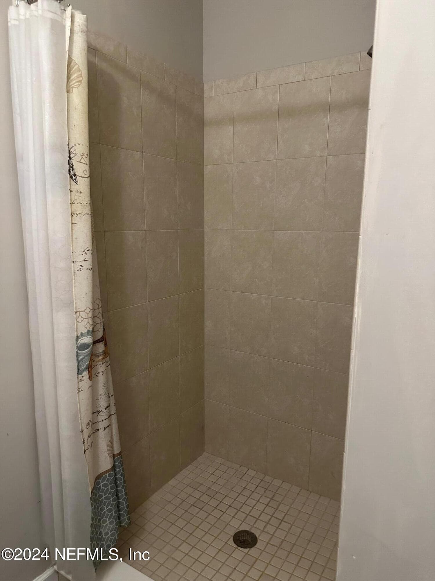 Photo 6 of 439 MIDWAY Street, St. Augustine, FL 32095